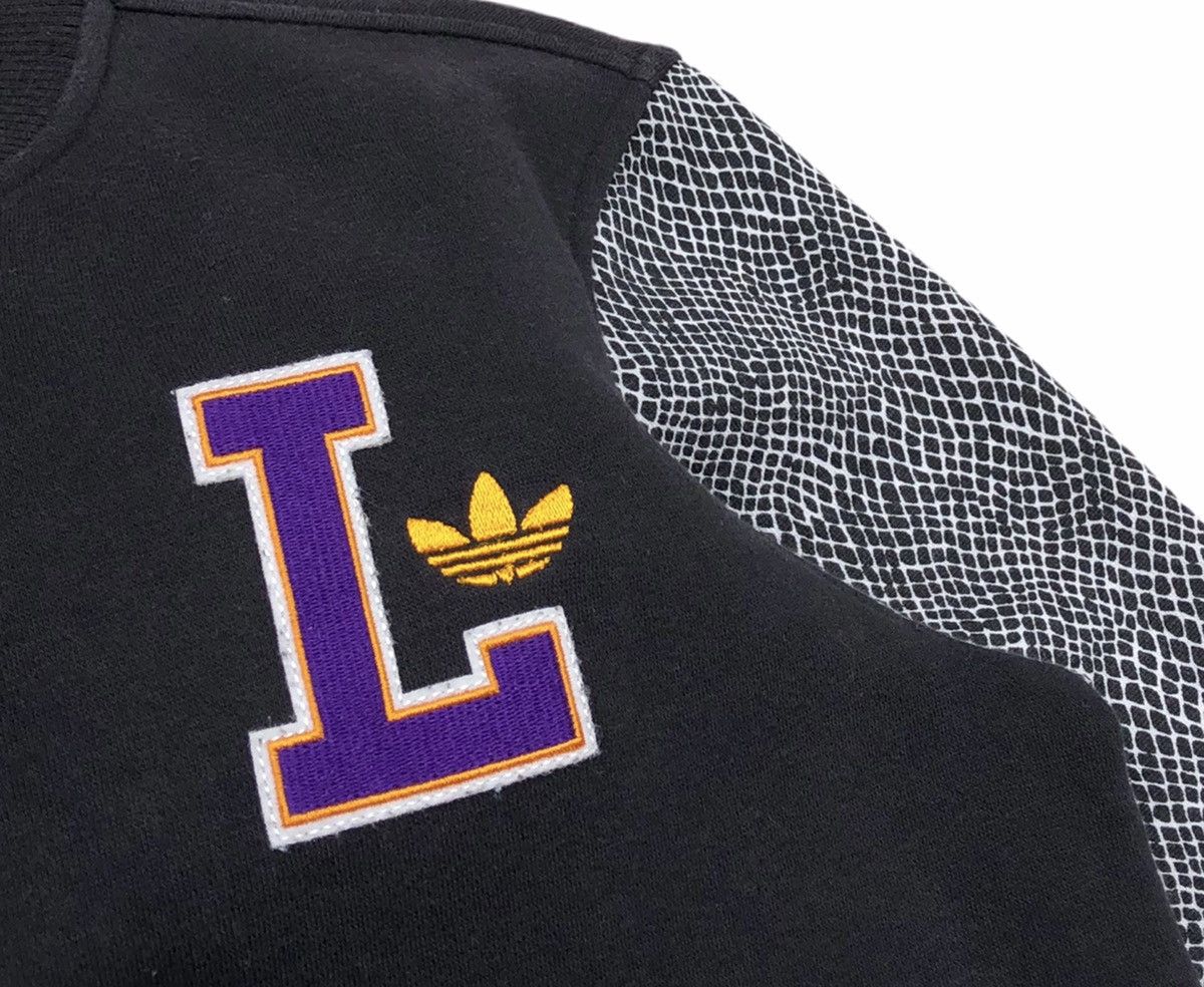 Adidas ADIDAS LA Lakers NBA Varsity Jacket With Patch Logo Size US M / EU 48-50 / 2 - 8 Thumbnail