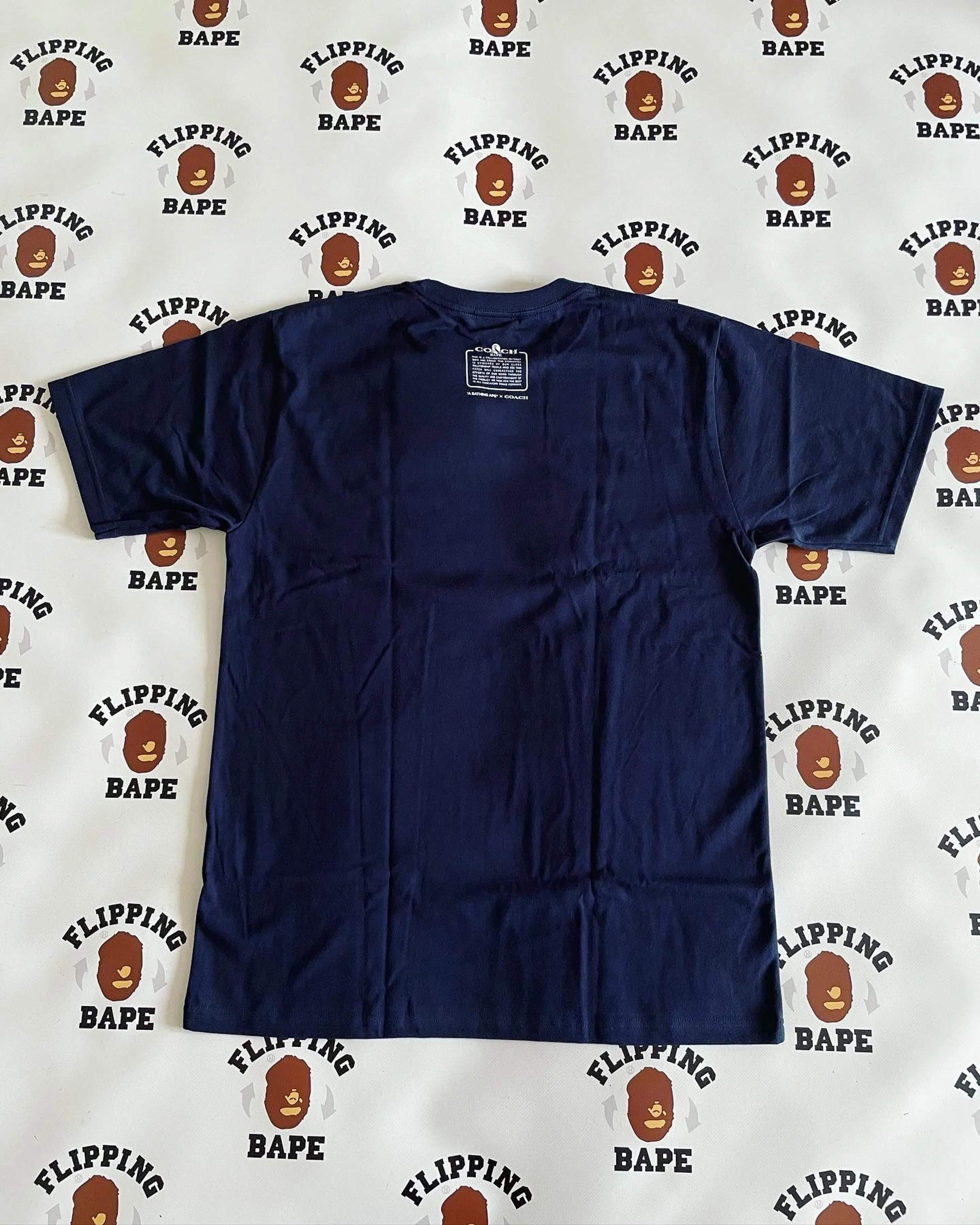 Bape × Coach BAPE X COACH COLLEGE TEE NAVY Size US M / EU 48-50 / 2 - 2 Thumbnail