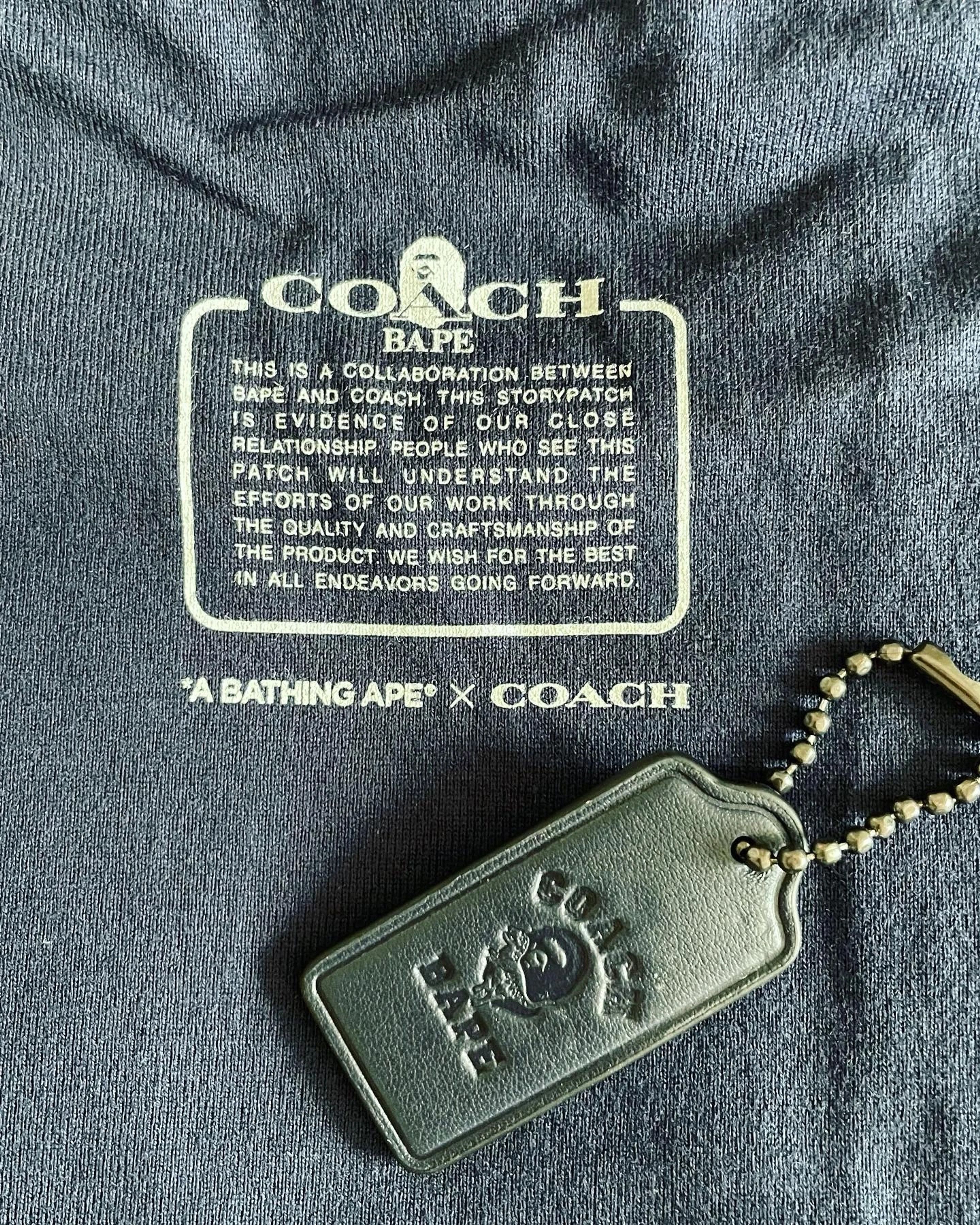 Bape × Coach BAPE X COACH COLLEGE TEE NAVY Size US M / EU 48-50 / 2 - 7 Thumbnail