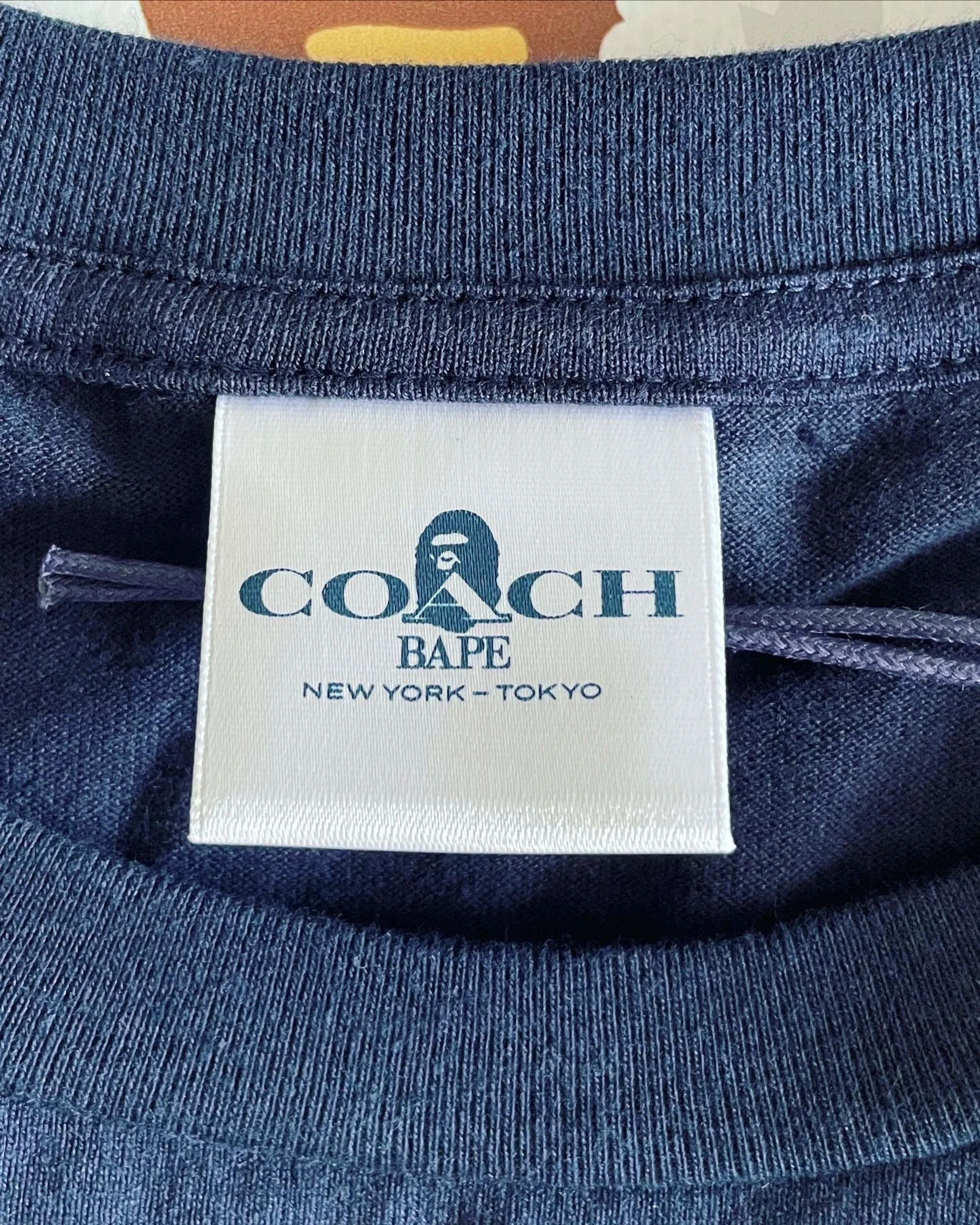 Bape × Coach BAPE X COACH COLLEGE TEE NAVY Size US M / EU 48-50 / 2 - 4 Thumbnail
