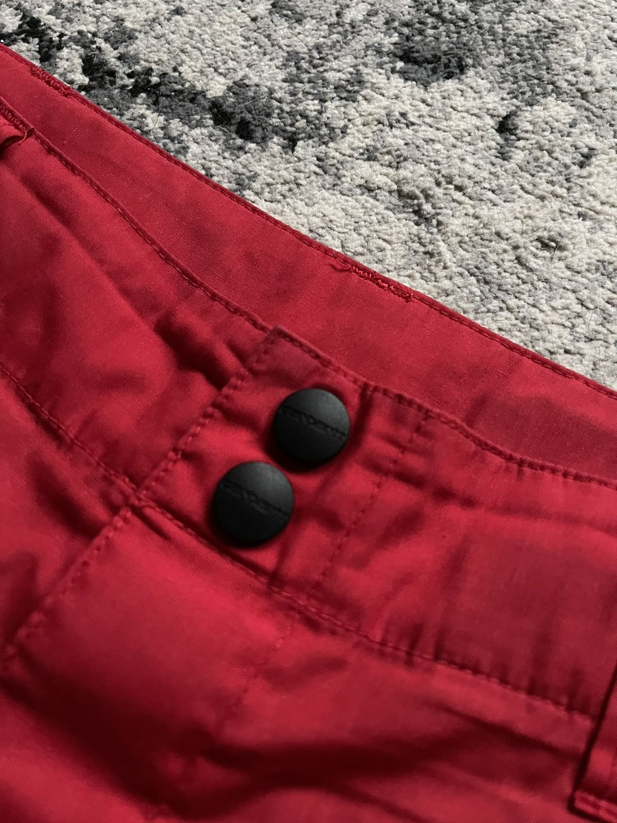 Carhartt × Carhartt Wip Carhartt Shorts Red size 31 Size US 31 - 3 Thumbnail