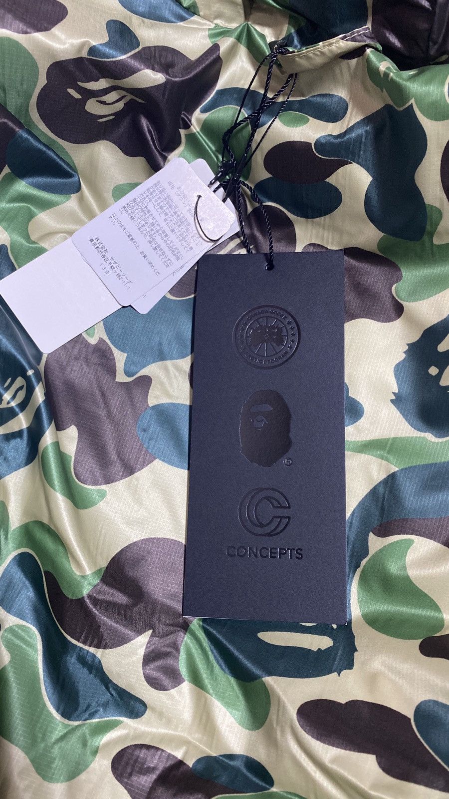 Bape × CNCPTS × Canada Goose A Bathing Ape X Canada Goose X Concepts Reversible Jacket M Size US M / EU 48-50 / 2 - 7 Thumbnail