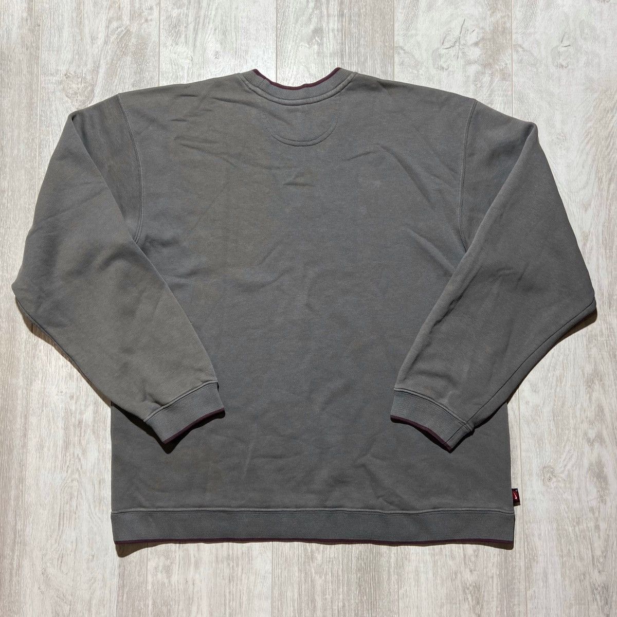 Nike Vintage Y2K Nike Central Swoosh Sweatshirt Size US XL / EU 56 / 4 - 11 Thumbnail