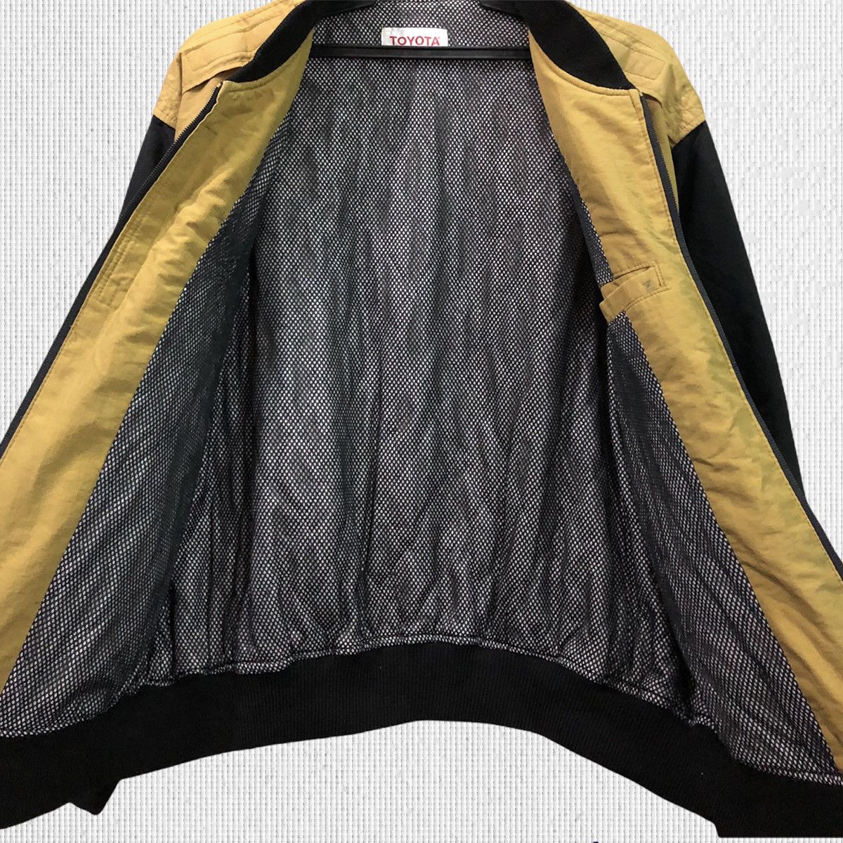 Japanese Brand 🇯🇵Toyota Racing MA-1 Bomber Archive Jacket Size US L / EU 52-54 / 3 - 3 Thumbnail