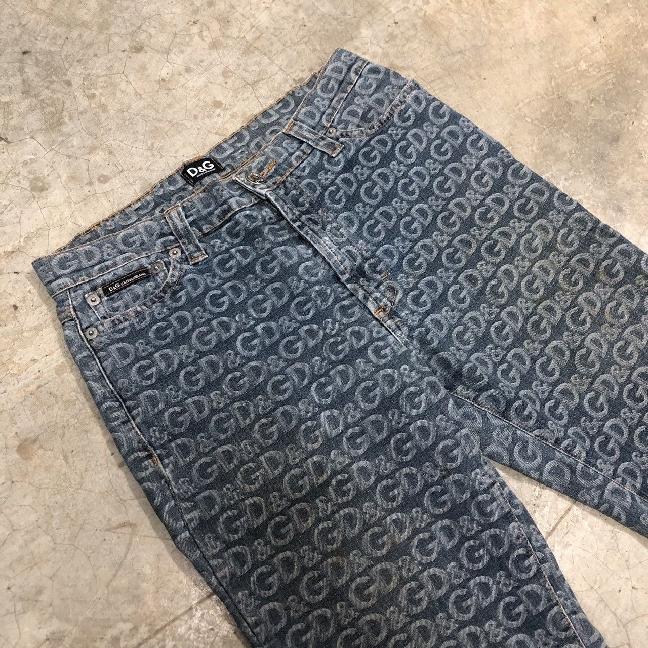 Dolce and gabbana monogram jeans hotsell