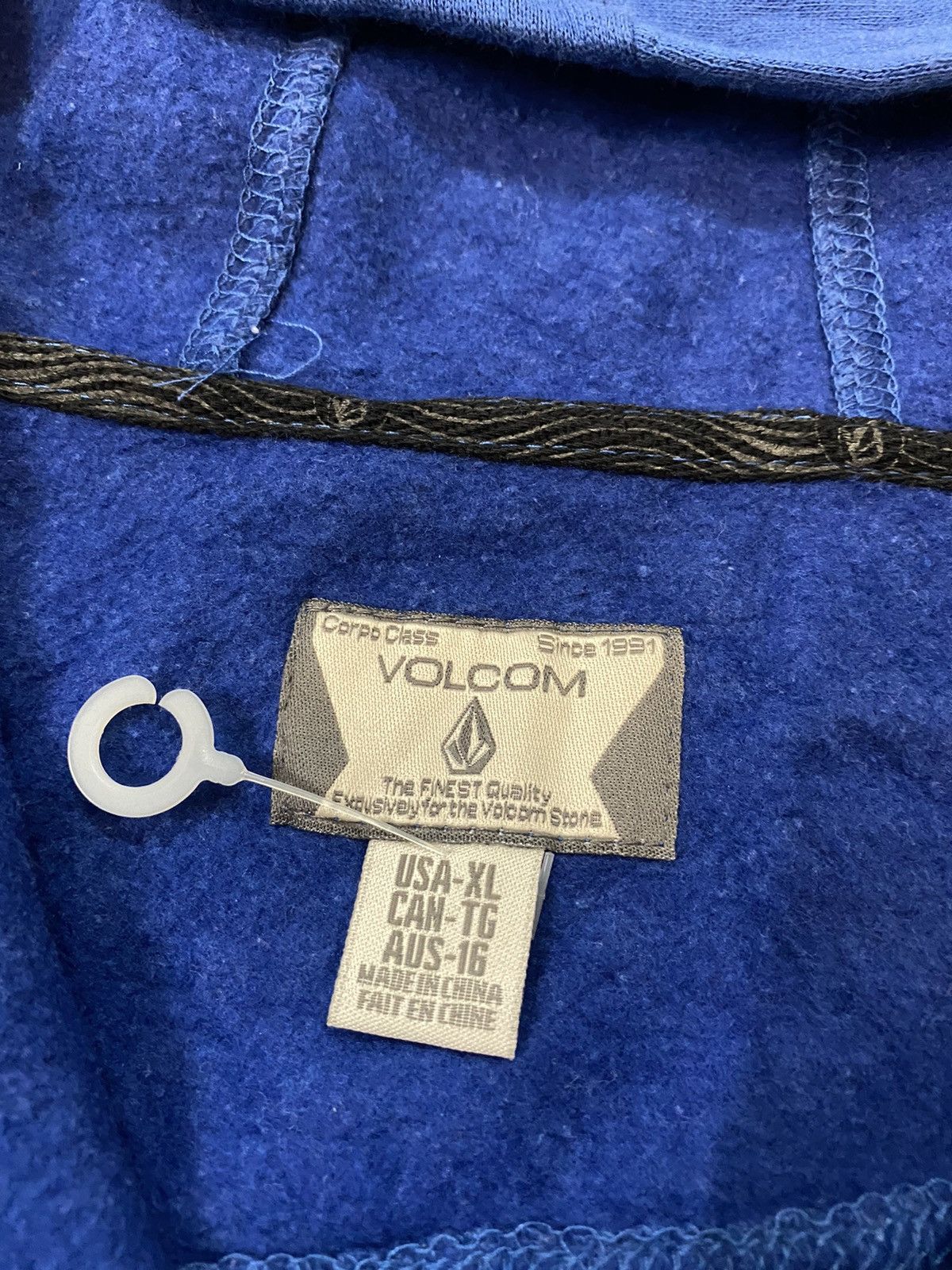 Vintage × Volcom Volcom Logo Zipper Hoodie Size US M / EU 48-50 / 2 - 8 Thumbnail