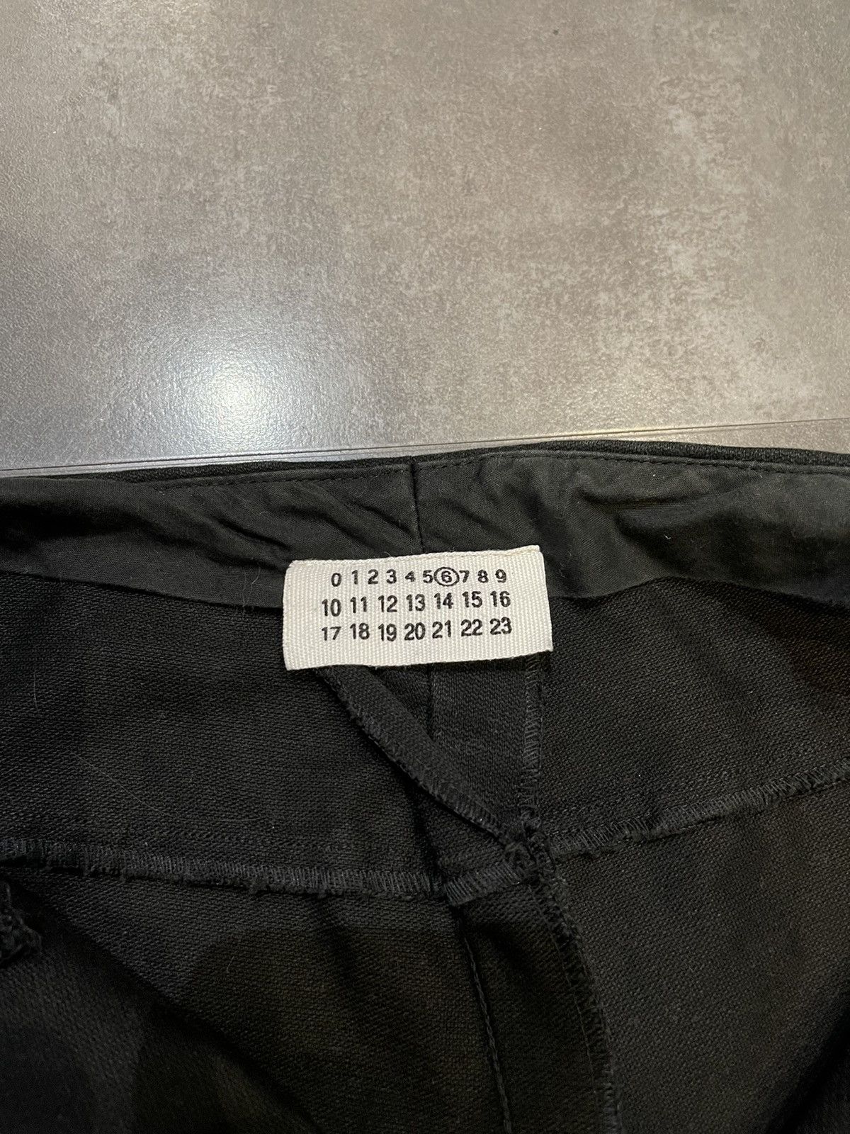 Maison Margiela Archive Maison Margiela Black Technical Casual Pants Size US 30 / EU 46 - 15 Thumbnail