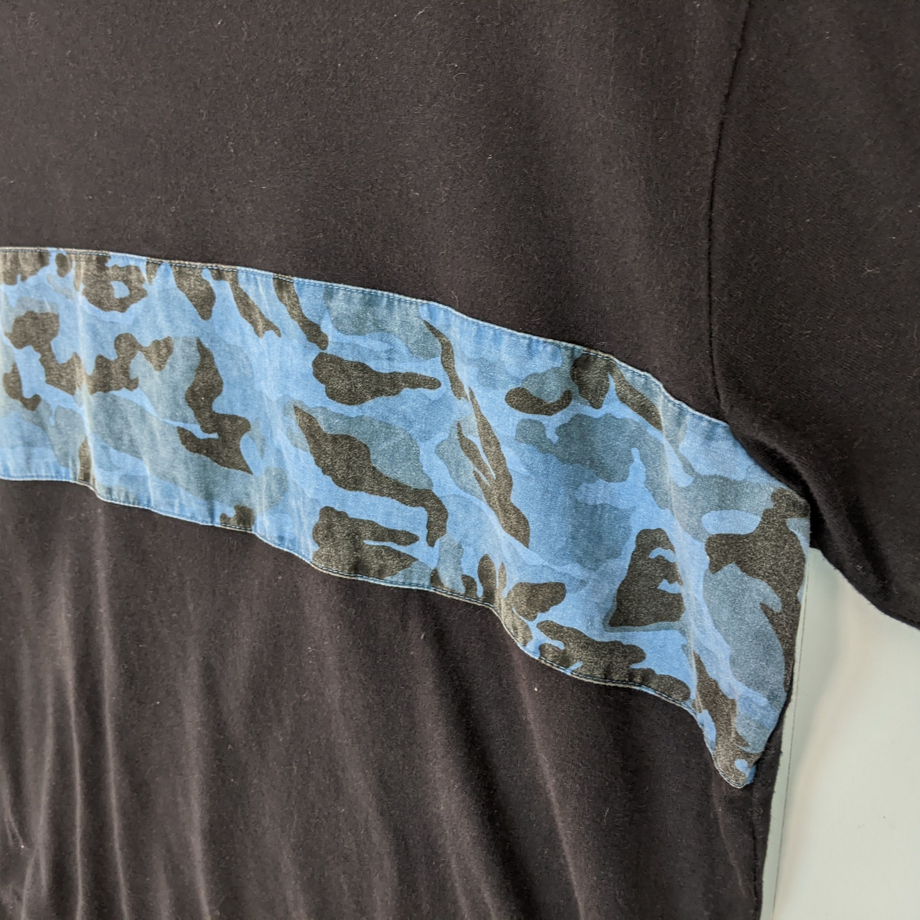 Japanese Brand HELLO PROJECT Japan BK Military Camouflage Tactical T-Shirt Size US L / EU 52-54 / 3 - 7 Thumbnail