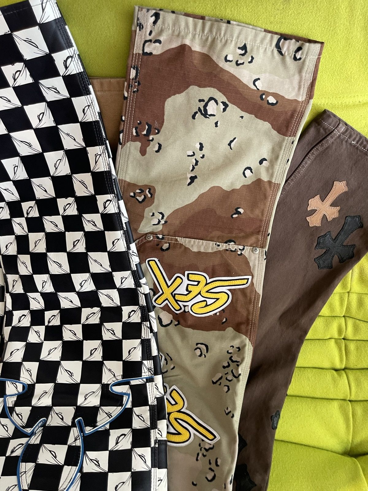Chrome Hearts × Levi's Chrome Hearts OFFSET Personal Levi Cross Patch Jeans Brown Size US 32 / EU 48 - 23 Thumbnail