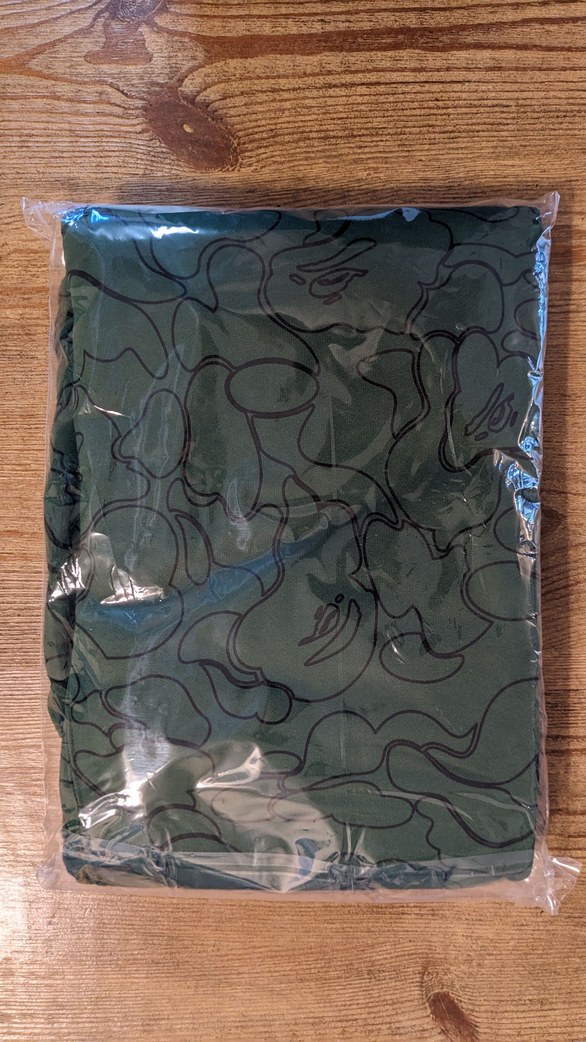 Bape BAPE HAPPY NEW YEAR BAG MILITARY SWEAT PANTS Size US 33 - 4 Thumbnail