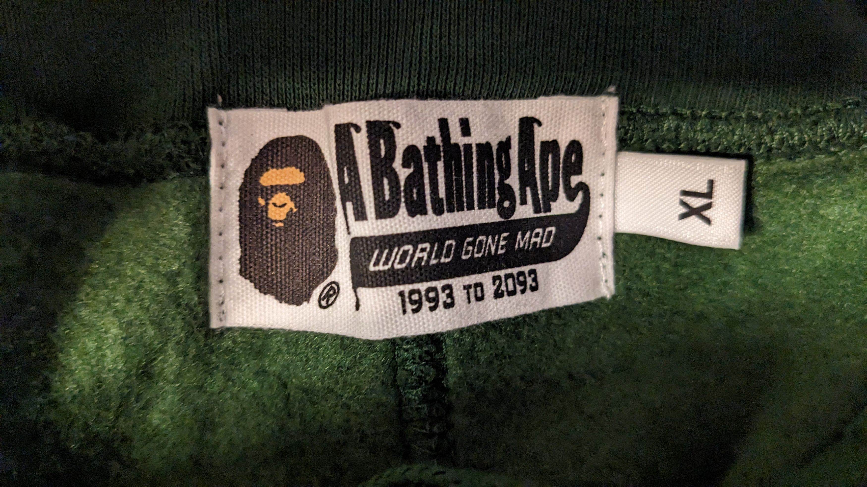 Bape BAPE HAPPY NEW YEAR BAG MILITARY SWEAT PANTS Size US 33 - 6 Thumbnail