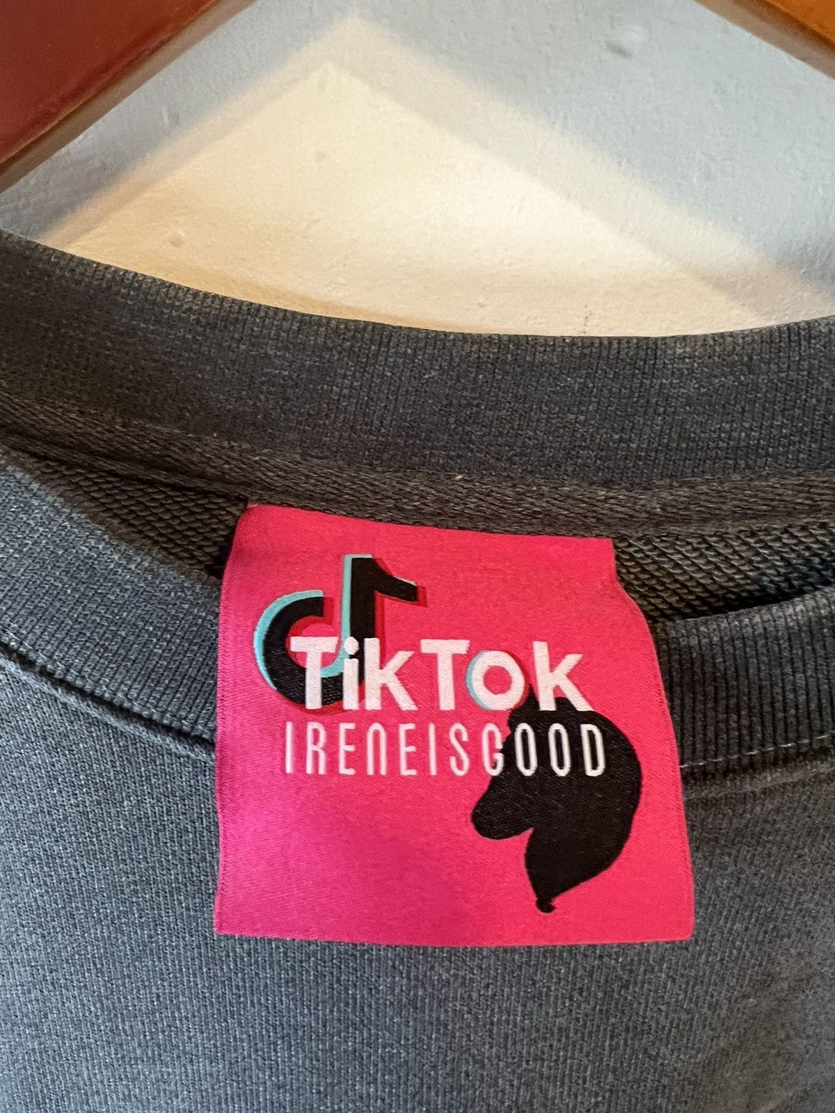 Vintage Irene Is Good Tiktok Crewneck Size XS / US 0-2 / IT 36-38 - 3 Thumbnail