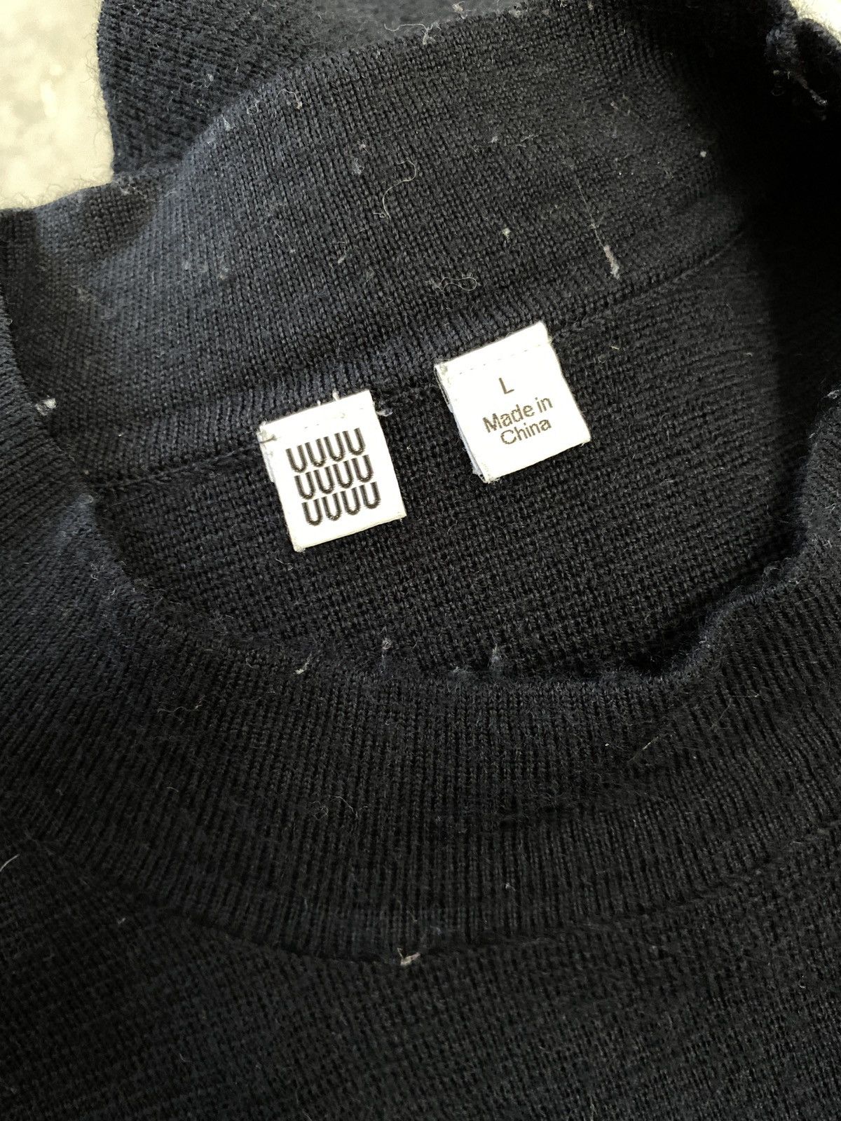 Undercover × Uniqlo UNIQLO UUUU UNDERCOVER SWEATER Size US L / EU 52-54 / 3 - 3 Thumbnail