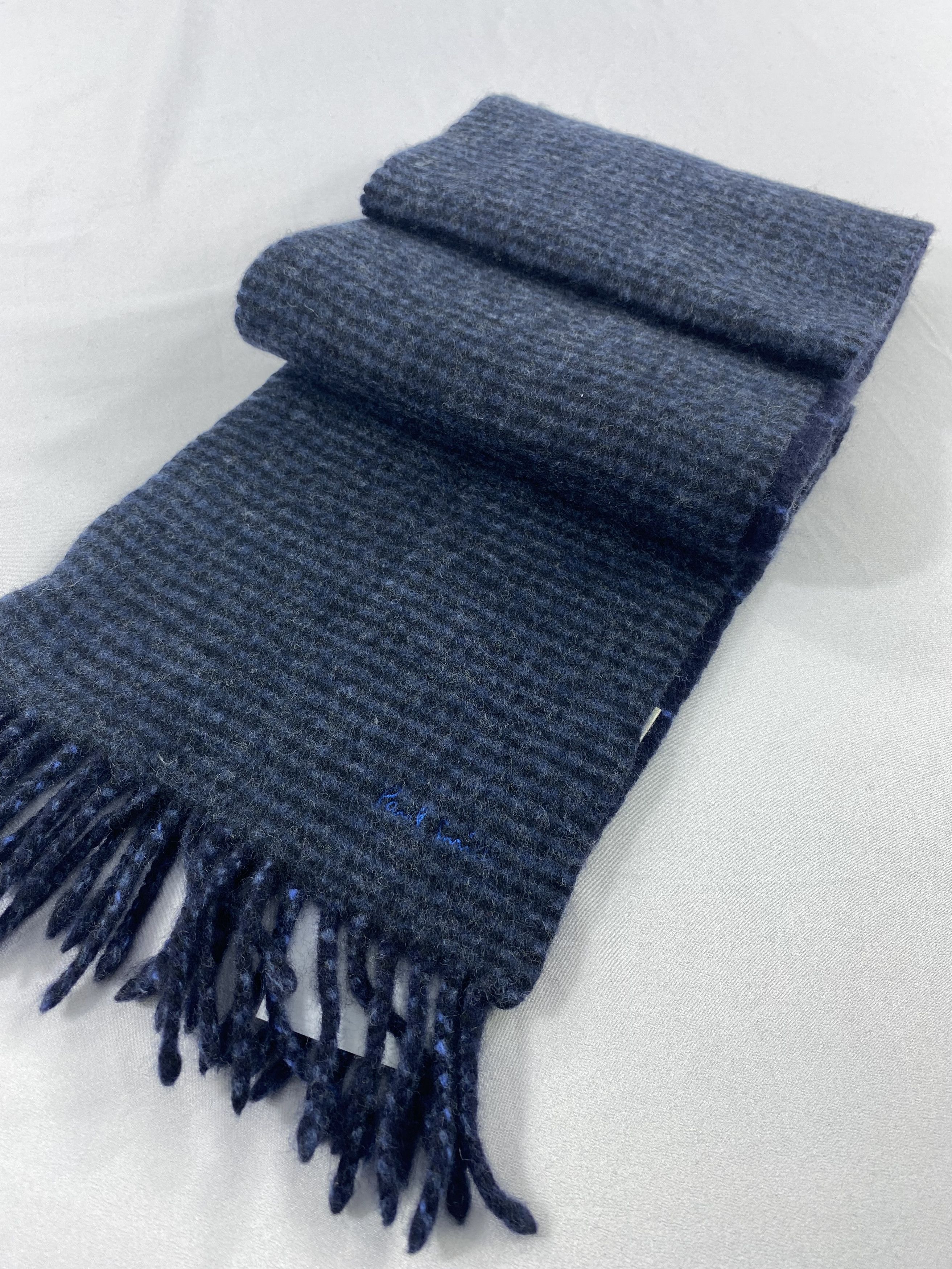 Paul Smith Paul Smith Scarf / Muffler / Neckwear Size ONE SIZE - 2 Thumbnail