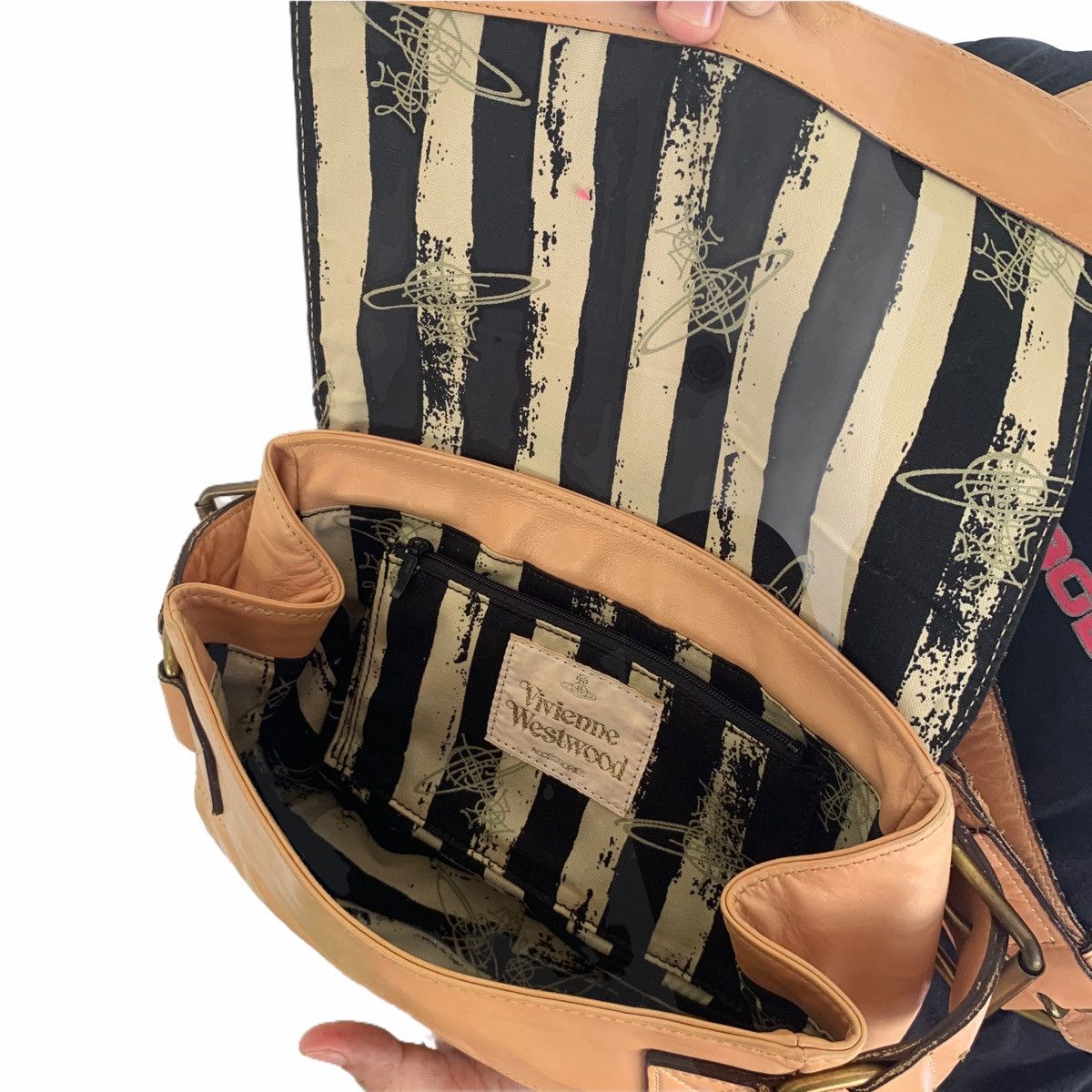 Vivienne Westwood Vivienne Westwood Sling Messenger Bag Size ONE SIZE - 9 Thumbnail