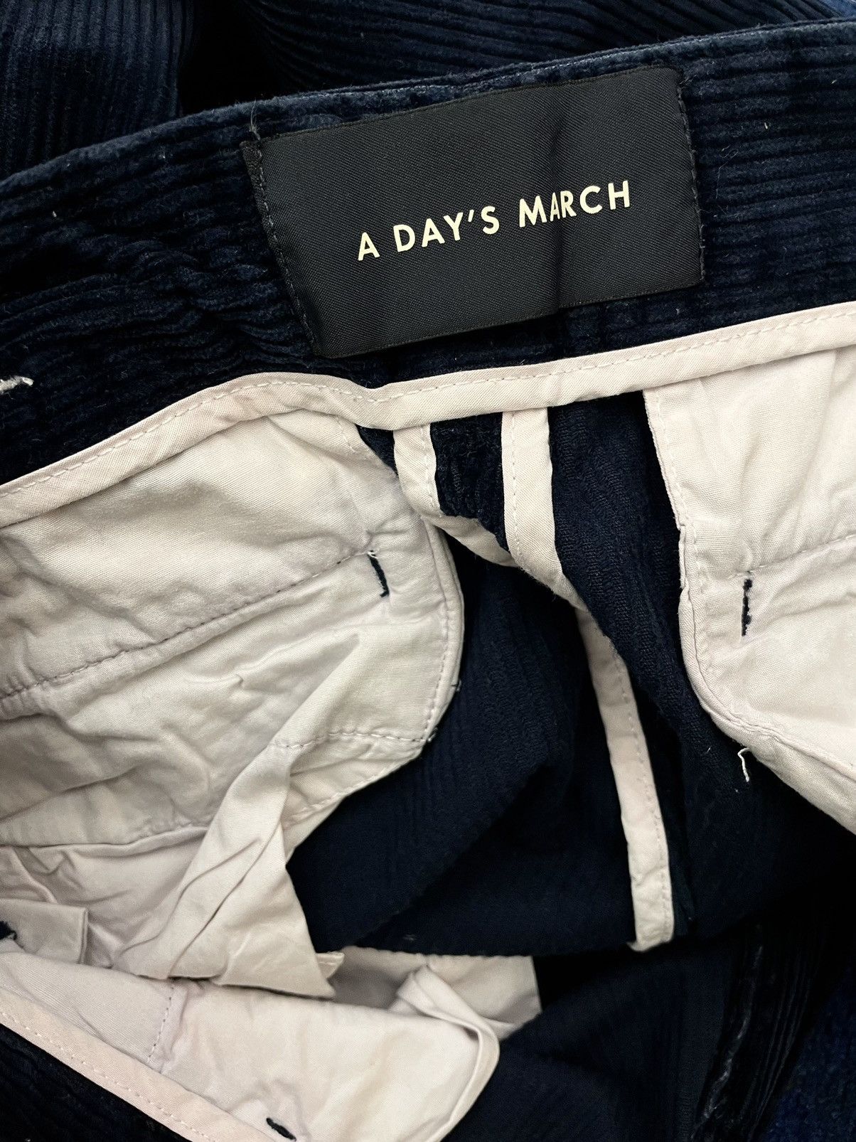 A Day's March A Day's March Corduroy Navy Relaxed Pants Denim Jeans Size US 30 / EU 46 - 5 Thumbnail