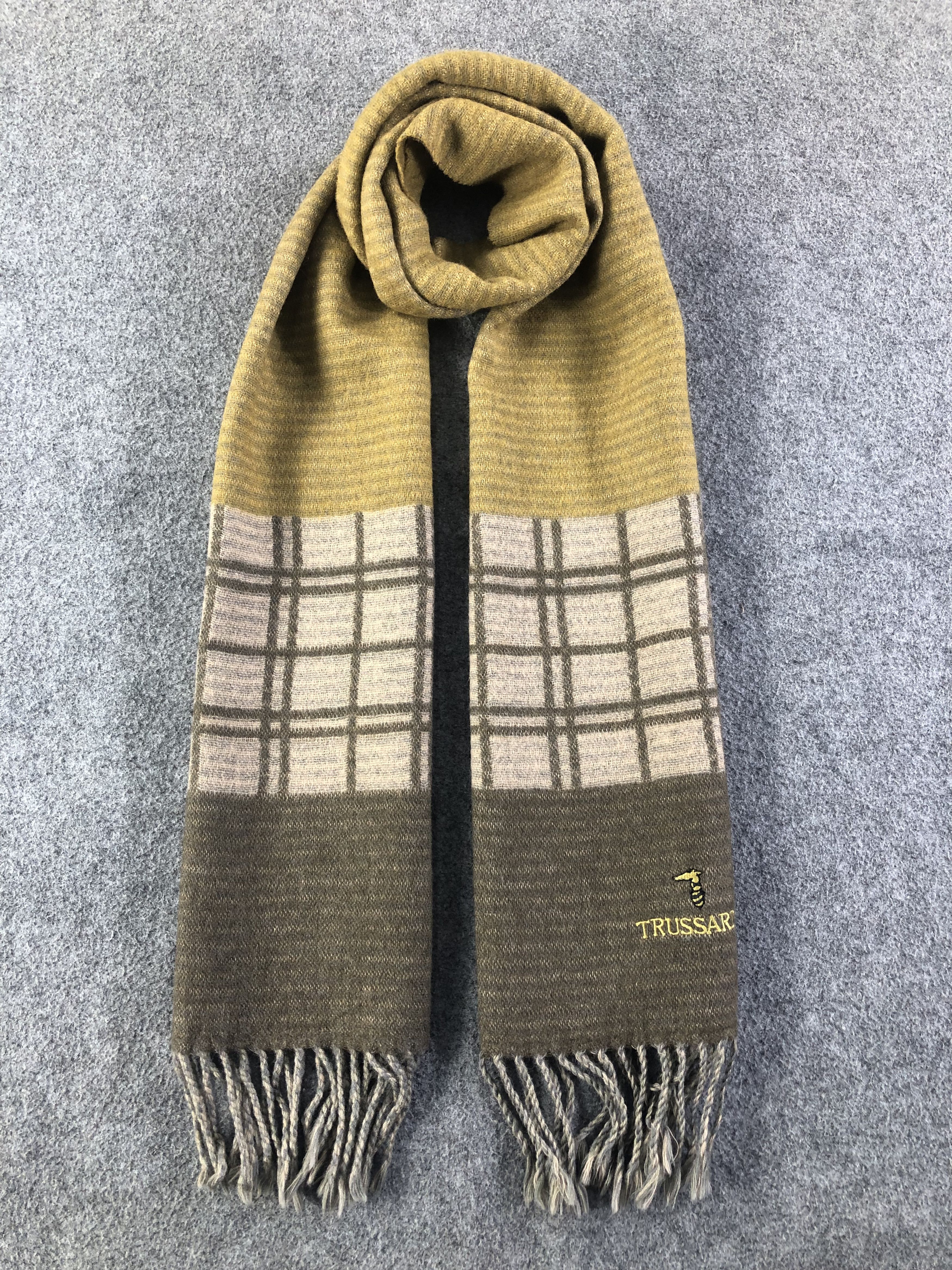 Trussardi Trussardi Scarf / Muffler / Neckwear Size ONE SIZE - 1 Thumbnail