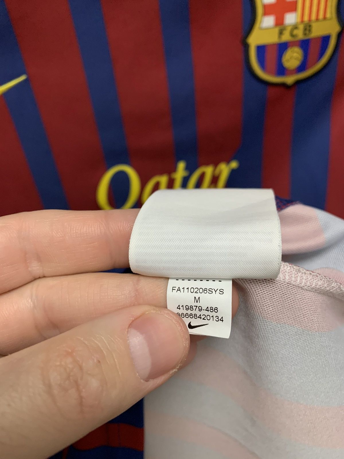 Nike Messi 10 Nike Barcelona soccer jersey M sz Qatar foundation Size US M / EU 48-50 / 2 - 7 Thumbnail