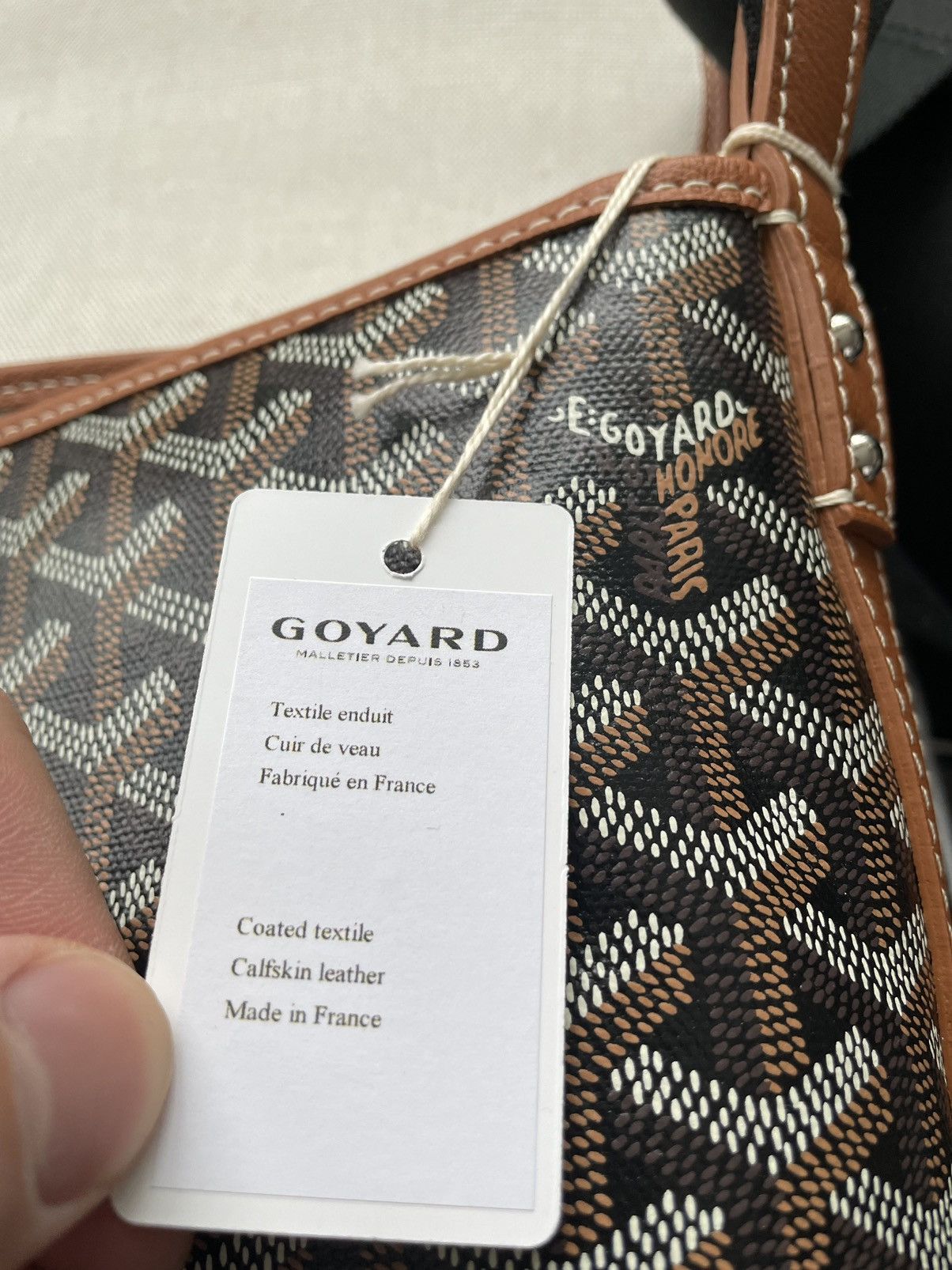 Goyard Brand NEW RARE Classic Goyard Crossbody Large Messenger Bag Size ONE SIZE - 23 Thumbnail