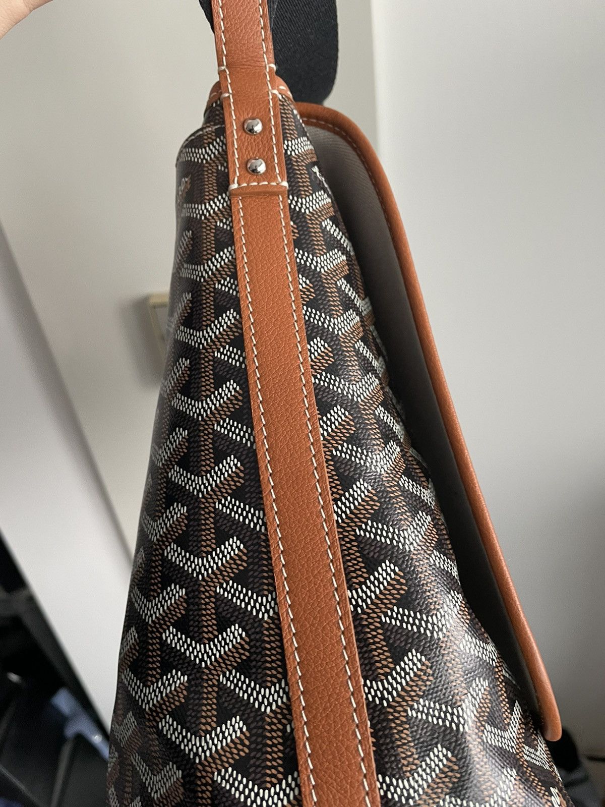 Goyard Brand NEW RARE Classic Goyard Crossbody Large Messenger Bag Size ONE SIZE - 18 Thumbnail