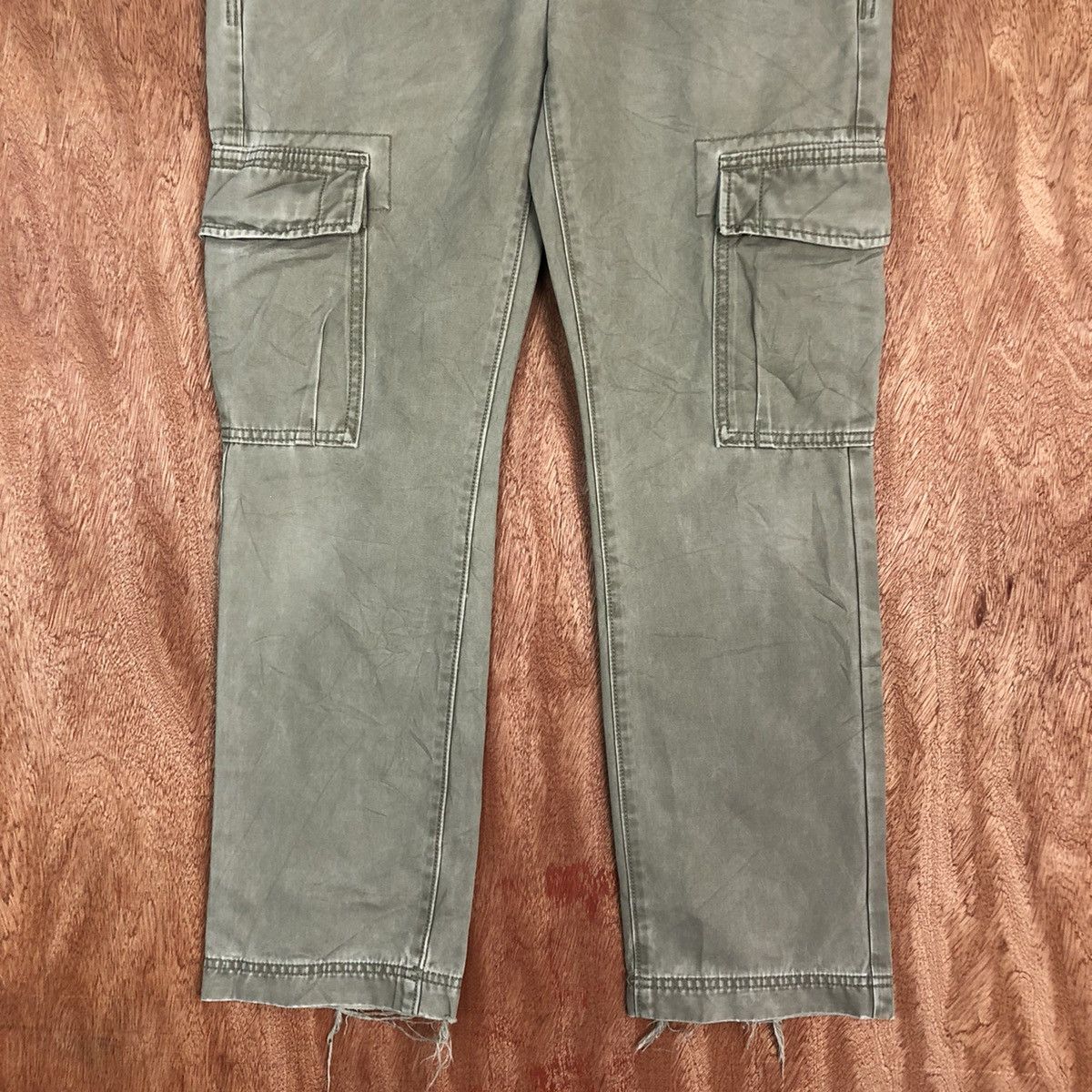 Gap × StraightFaded Gap Khakis Grey Multipocket Cargo Pants #c829 Size US 30 / EU 46 - 3 Thumbnail