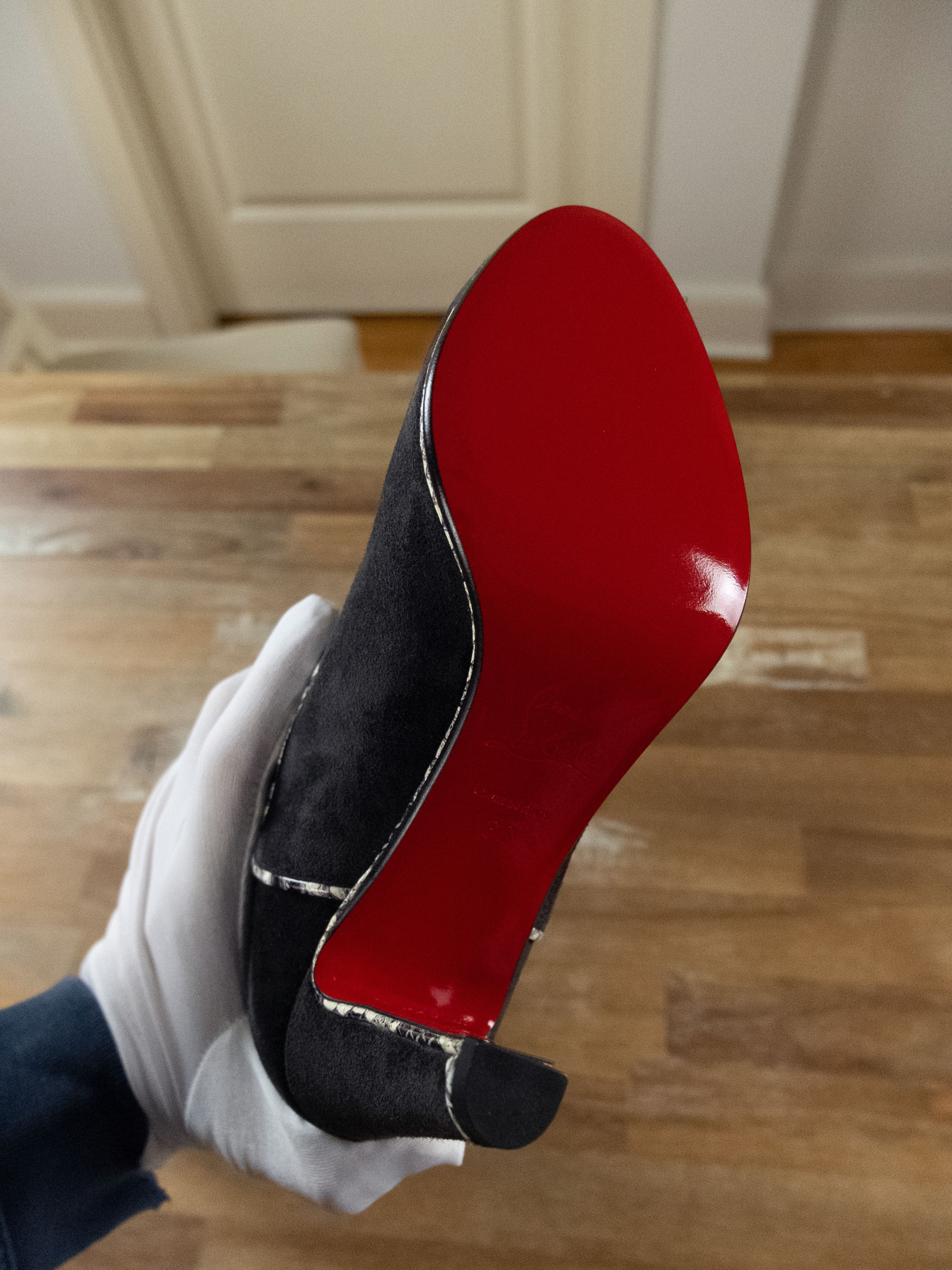 Christian Louboutin CHRISTIAN LOUBOUTIN Louloubotta gray black suede boots 6 36 Size US 6 / IT 36 - 10 Thumbnail