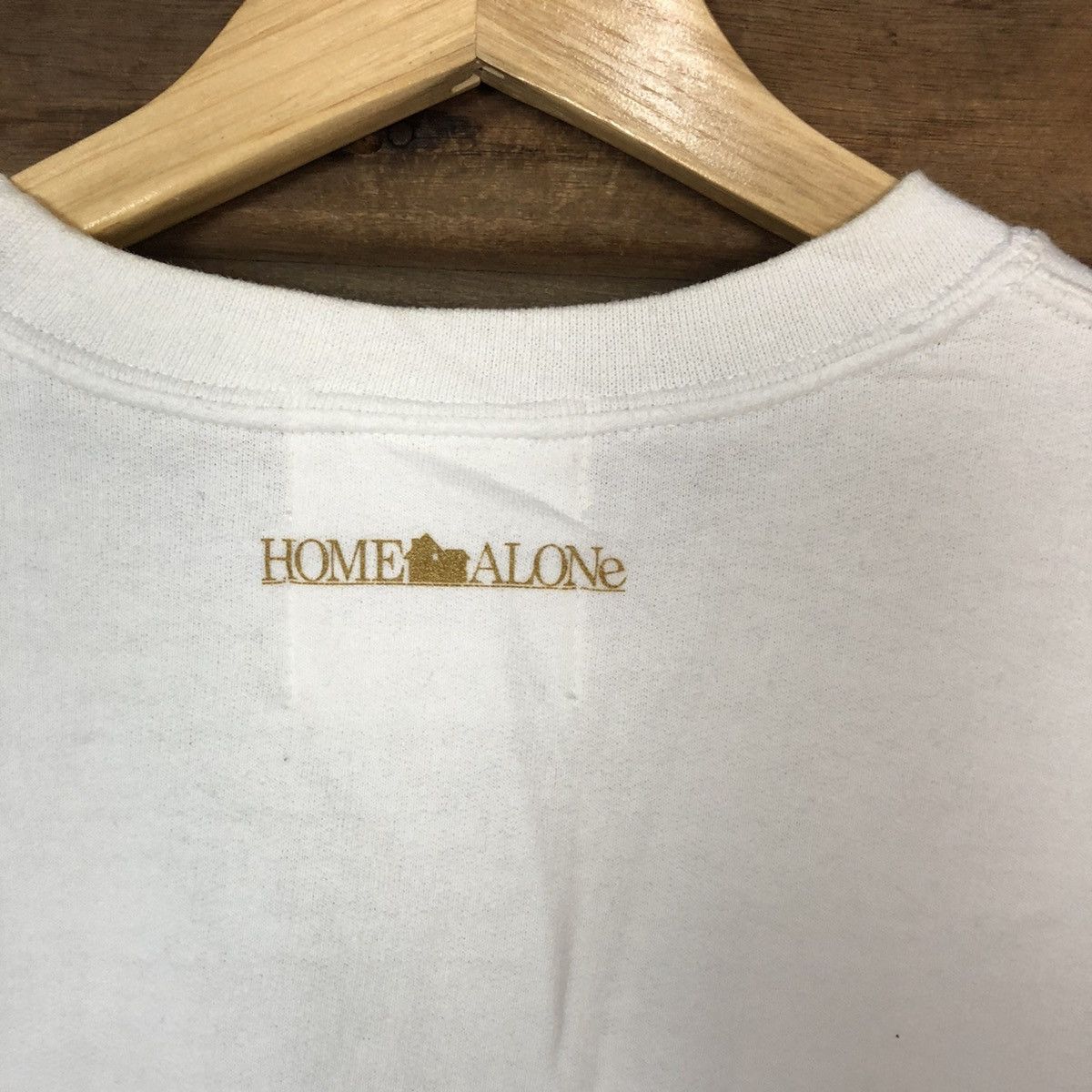 Ciaopanic × Japanese Brand Home Alone X Ciaopanic White Sweatshirt #5650 Size US M / EU 48-50 / 2 - 11 Thumbnail
