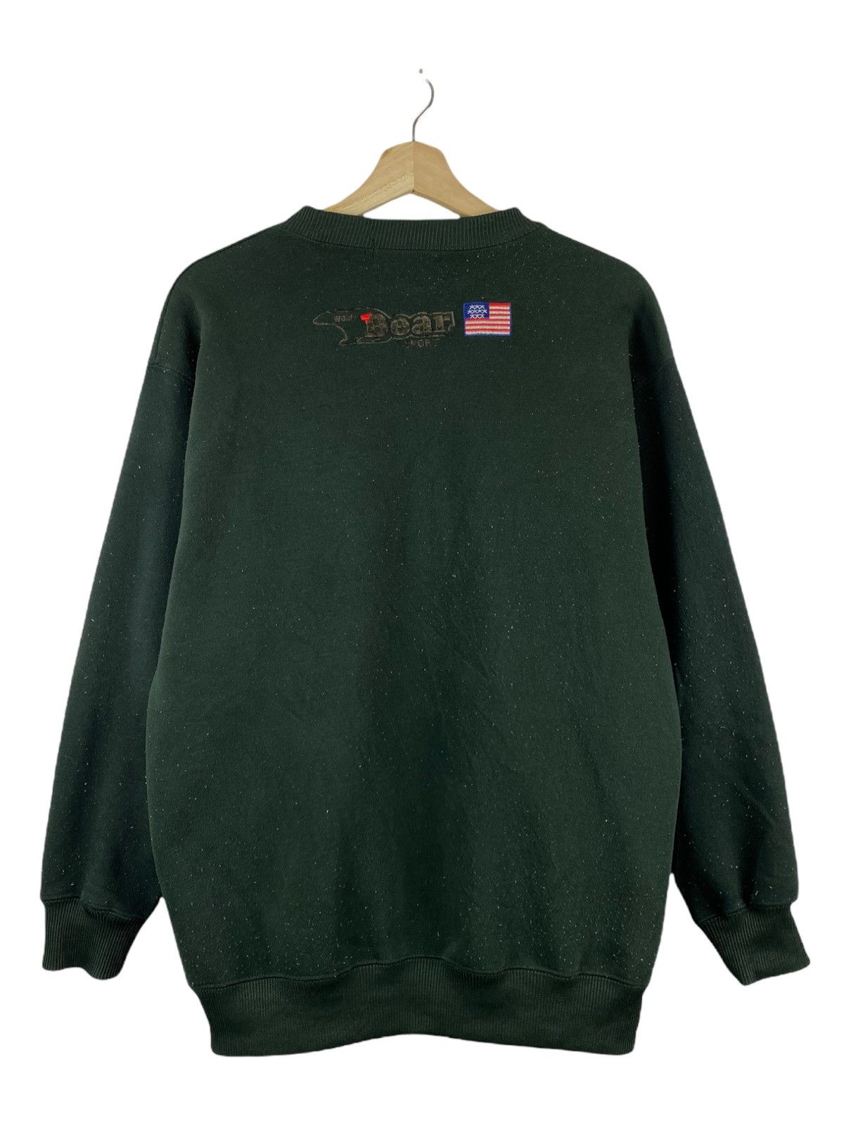 Vintage Vintage World Bear USA small logo sweatshirts Size US L / EU 52-54 / 3 - 4 Thumbnail