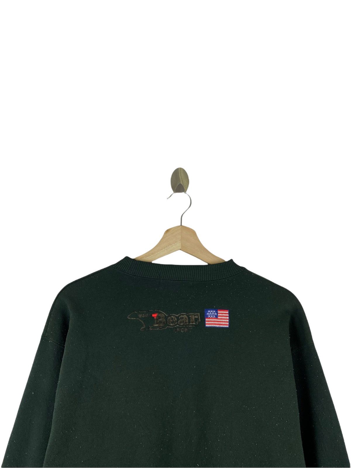 Vintage Vintage World Bear USA small logo sweatshirts Size US L / EU 52-54 / 3 - 5 Thumbnail