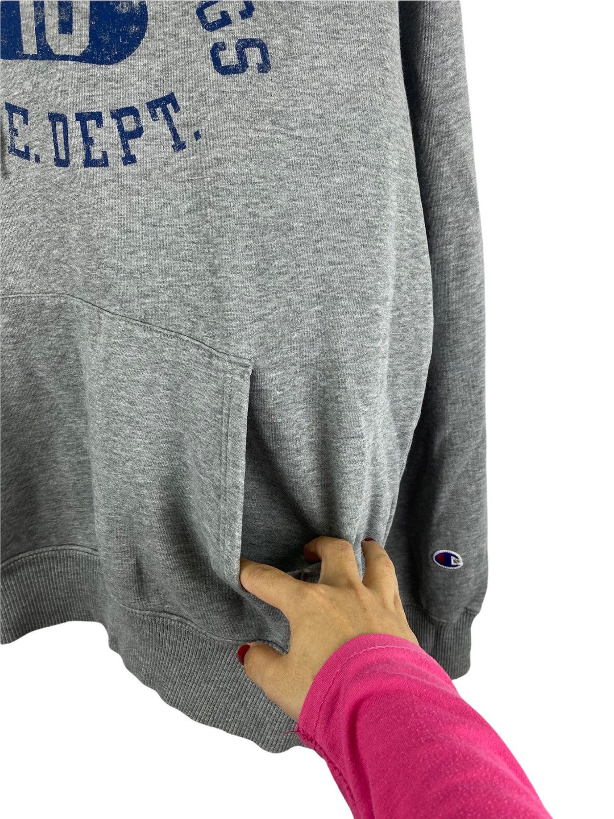 Champion × Vintage VINTAGE CHAMPION OCEAN SPRING PE DEPT HOODIE Size US L / EU 52-54 / 3 - 3 Thumbnail