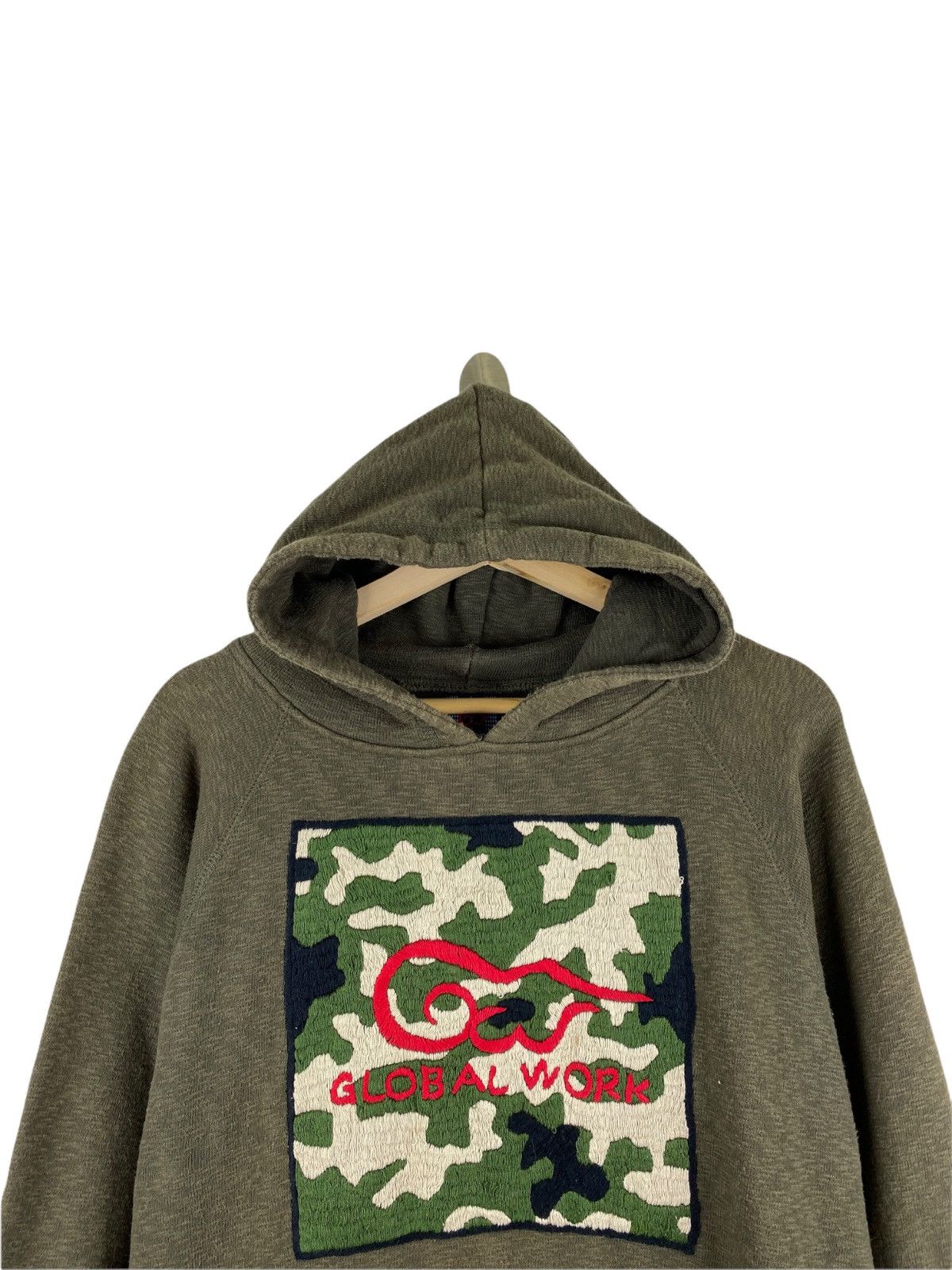 Global Work GLOBAL WORK ALL EMBROIDERY LOGO HOODIE Size US M / EU 48-50 / 2 - 2 Thumbnail