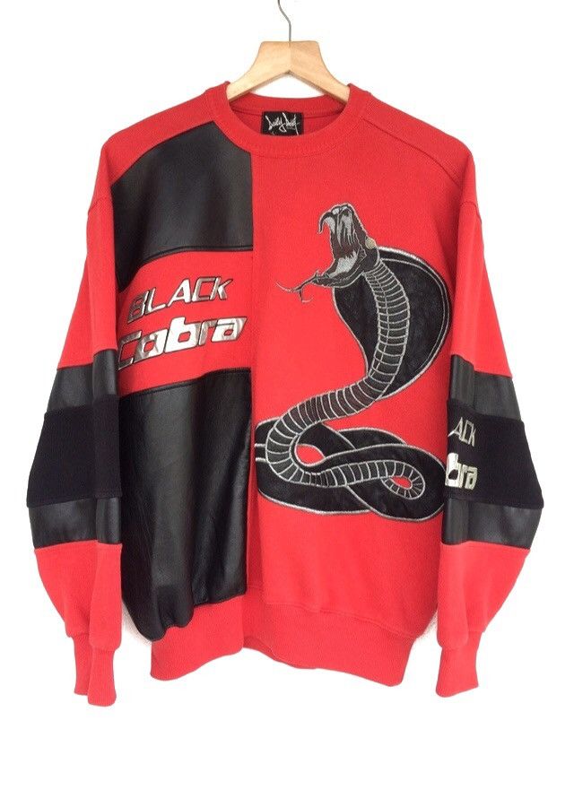 Japanese Brand Men Black Cobra Crewneck Sweatshirt Size US L / EU 52-54 / 3 - 1 Thumbnail