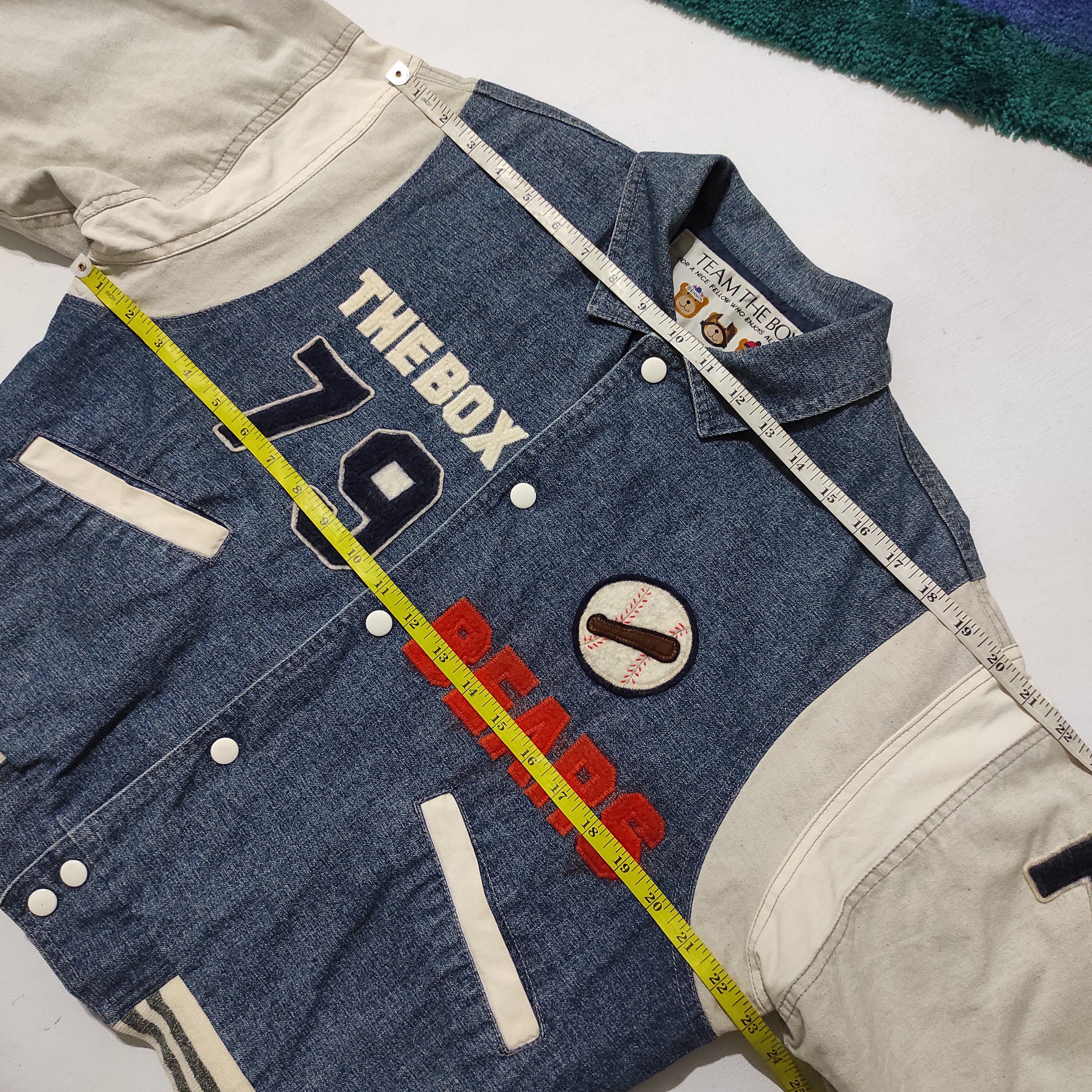 Japanese Brand VINTAGE TEAM BEAR'S THE BOX VARSITY JACKET Size US M / EU 48-50 / 2 - 18 Thumbnail