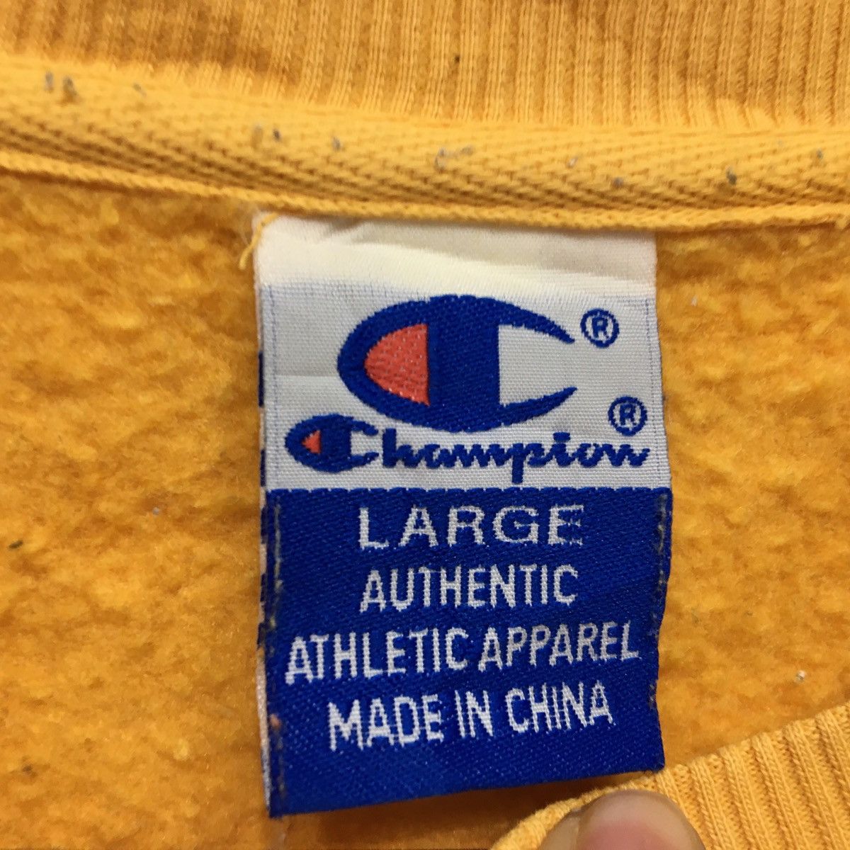 Champion Champion Crewneck Sweatshirt Embroidered Small Logo Size US L / EU 52-54 / 3 - 8 Thumbnail
