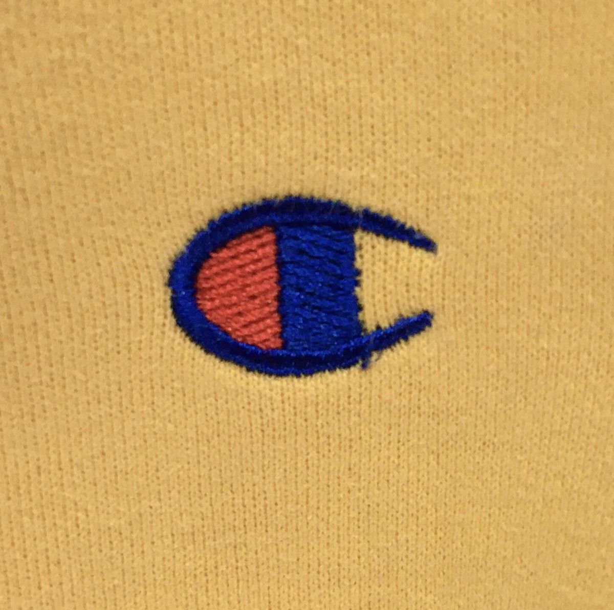 Champion Champion Crewneck Sweatshirt Embroidered Small Logo Size US L / EU 52-54 / 3 - 7 Thumbnail
