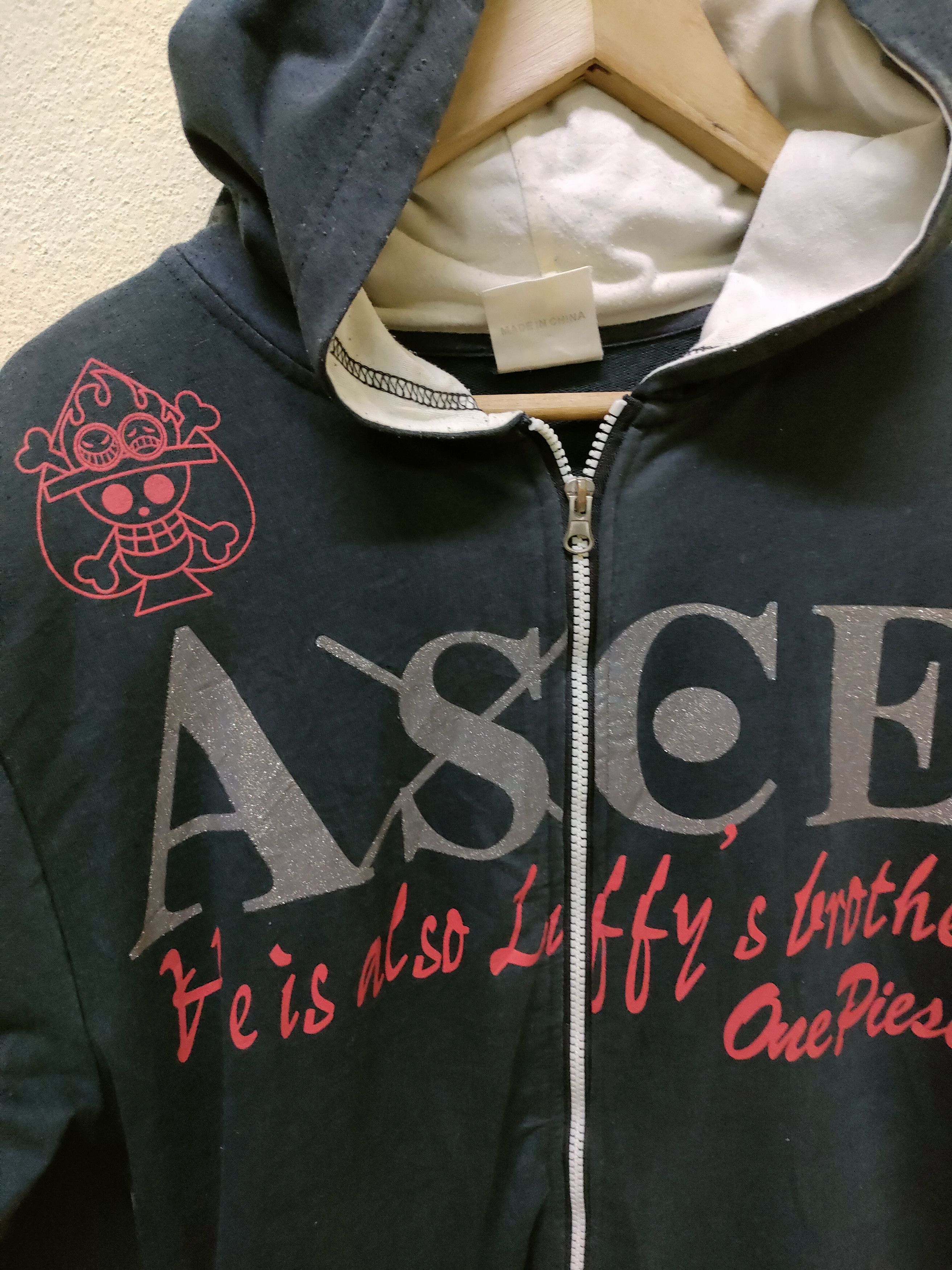 Cartoon Network × One Piece 🔥 Steals 🔥 One Piece Zipper Hoodie Size US L / EU 52-54 / 3 - 6 Thumbnail