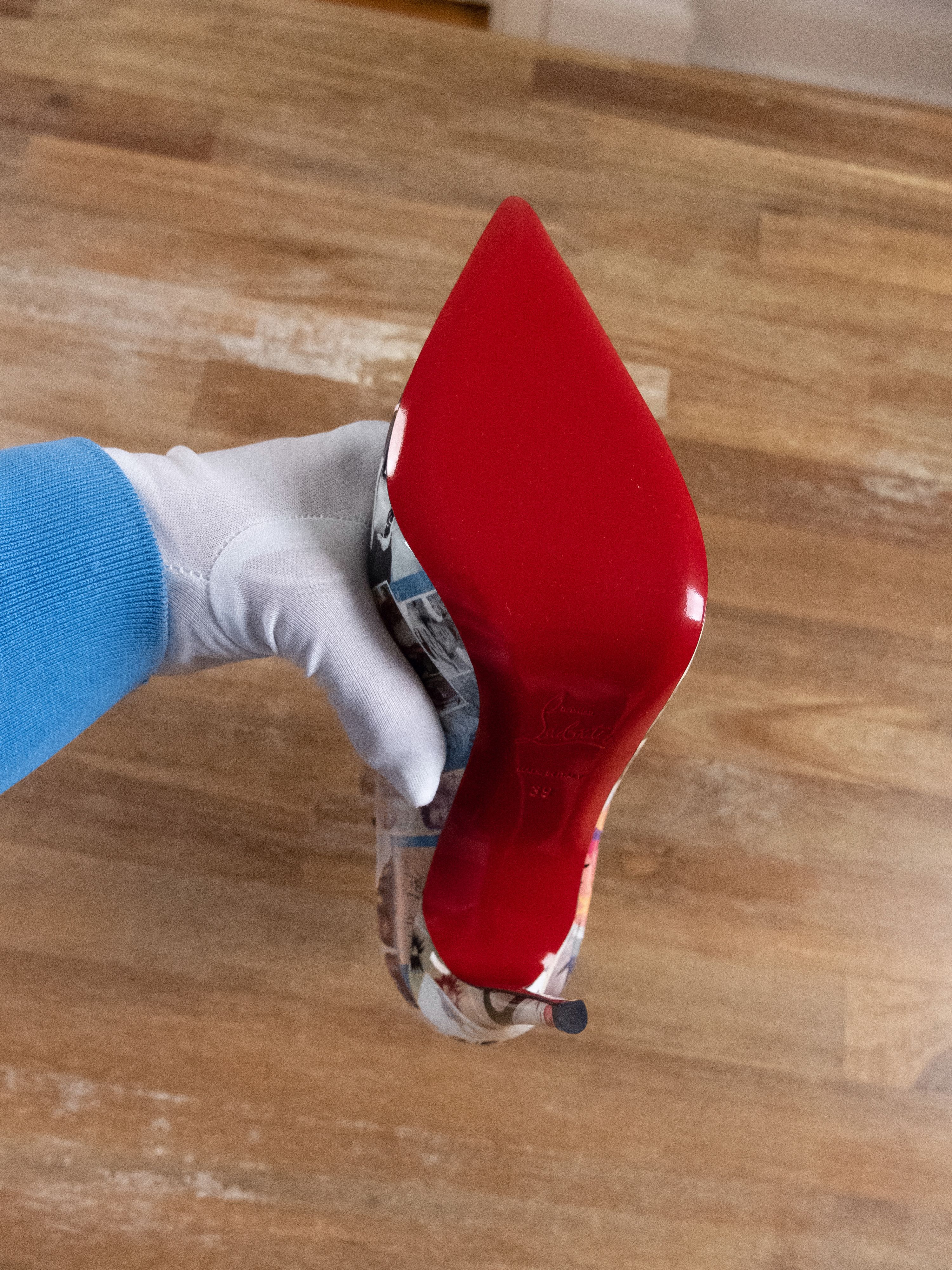 Christian Louboutin CHRISTIAN LOUBOUTIN So Kate white patent leather ankle boots Size US 9 / IT 39 - 10 Thumbnail