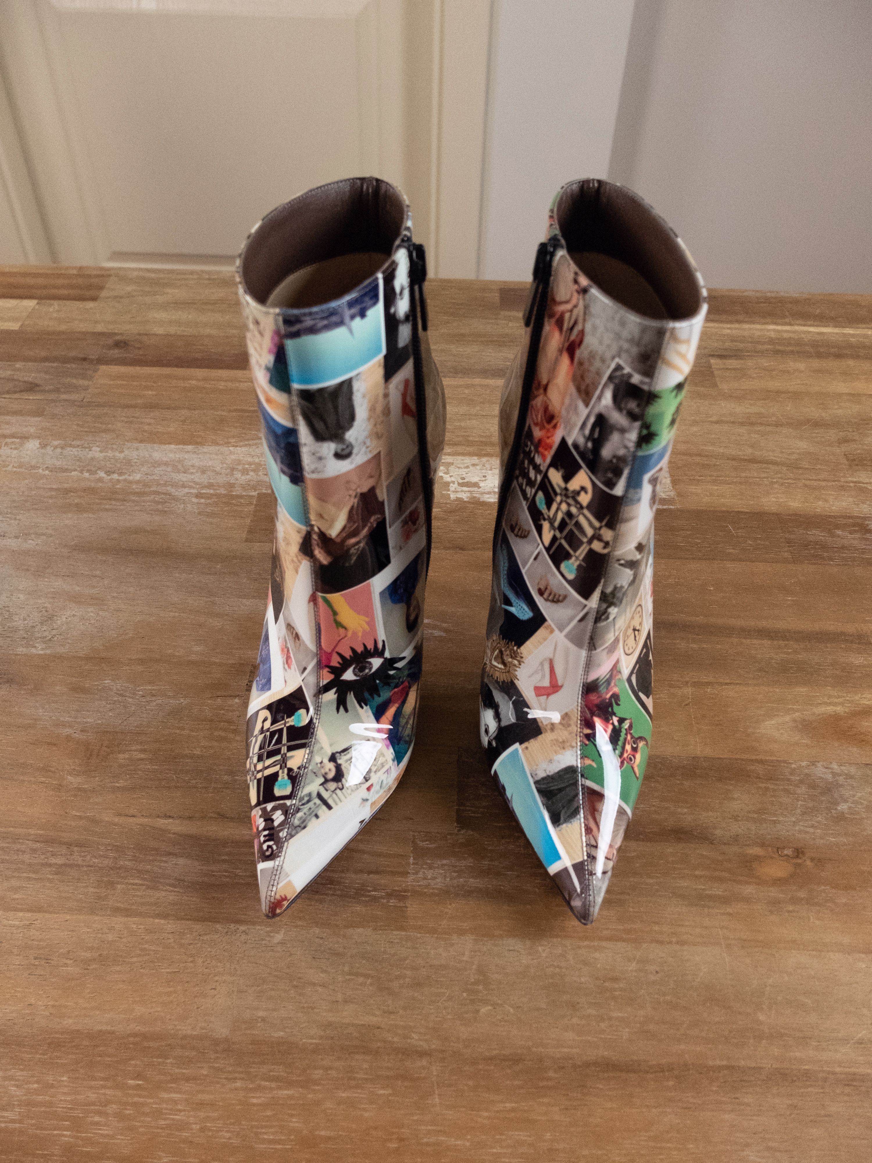 Christian Louboutin CHRISTIAN LOUBOUTIN So Kate white patent leather ankle boots Size US 9 / IT 39 - 2 Thumbnail
