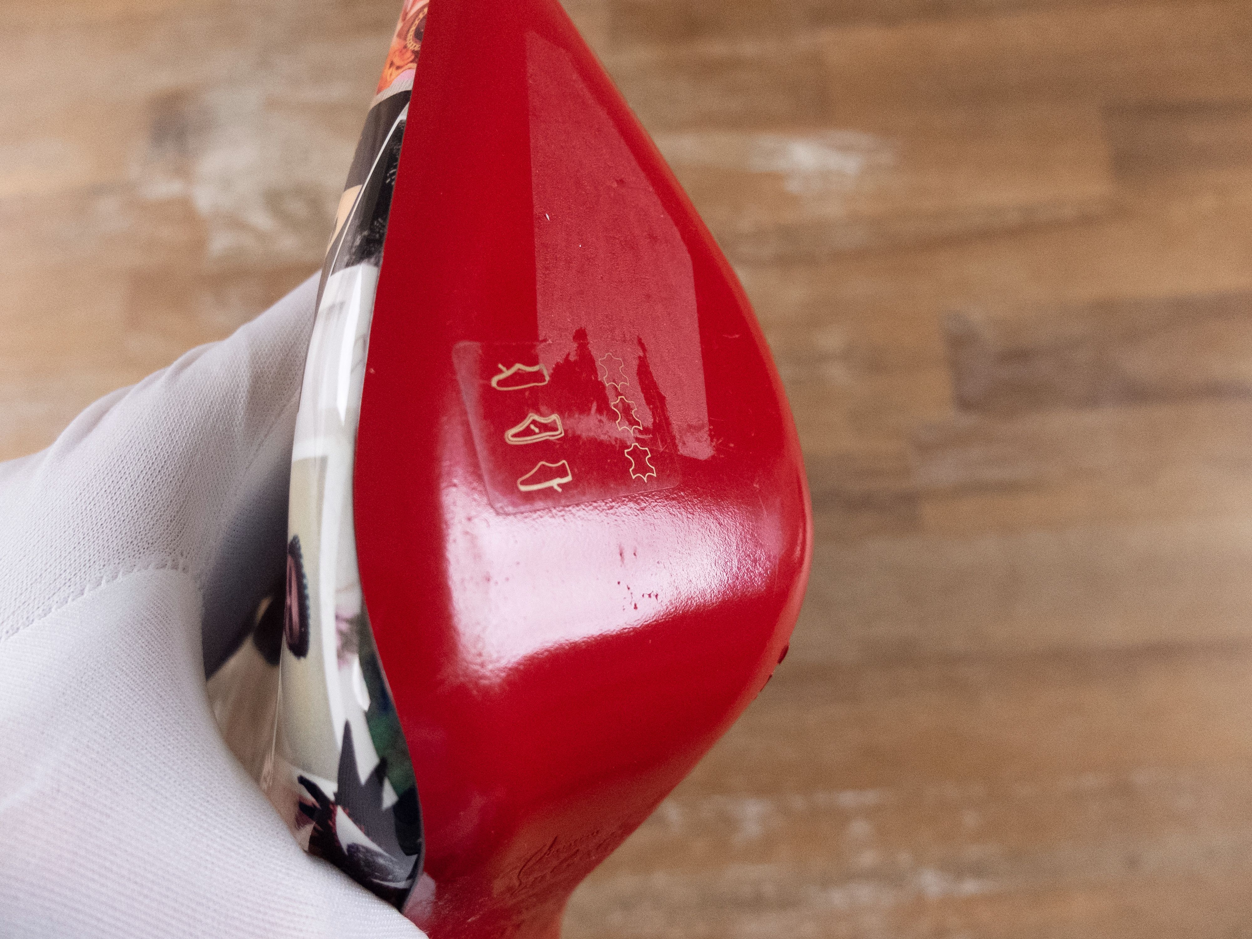 Christian Louboutin CHRISTIAN LOUBOUTIN So Kate white patent leather ankle boots Size US 9 / IT 39 - 8 Thumbnail