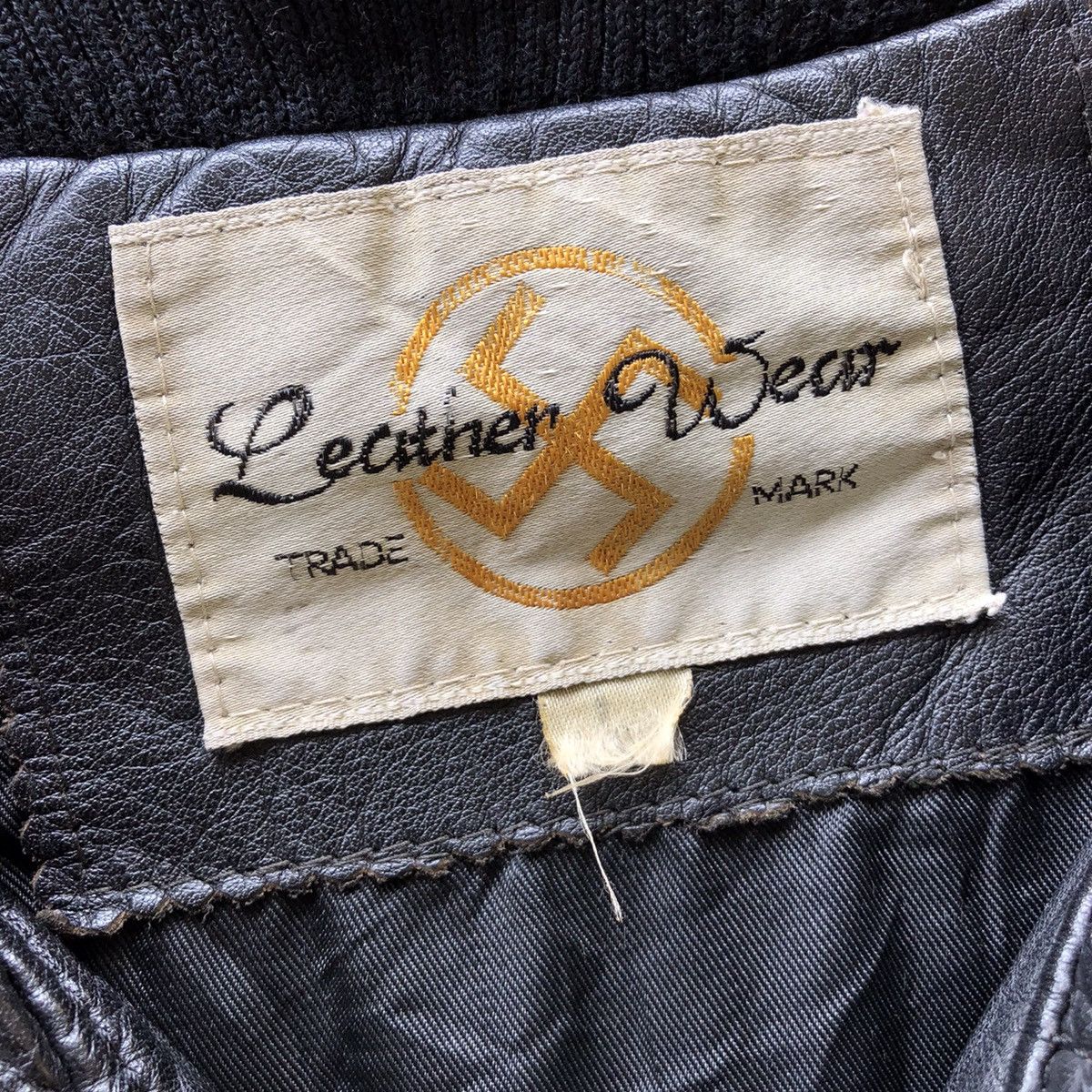 Genuine Leather Leather Wear Zipper Jacket Size US L / EU 52-54 / 3 - 11 Thumbnail