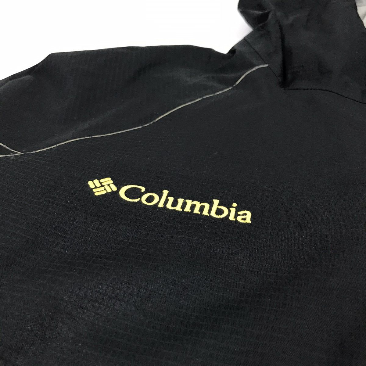 Columbia × Vintage Vintage Columbia Hoodie Waterproof Jacket Size US M / EU 48-50 / 2 - 6 Thumbnail