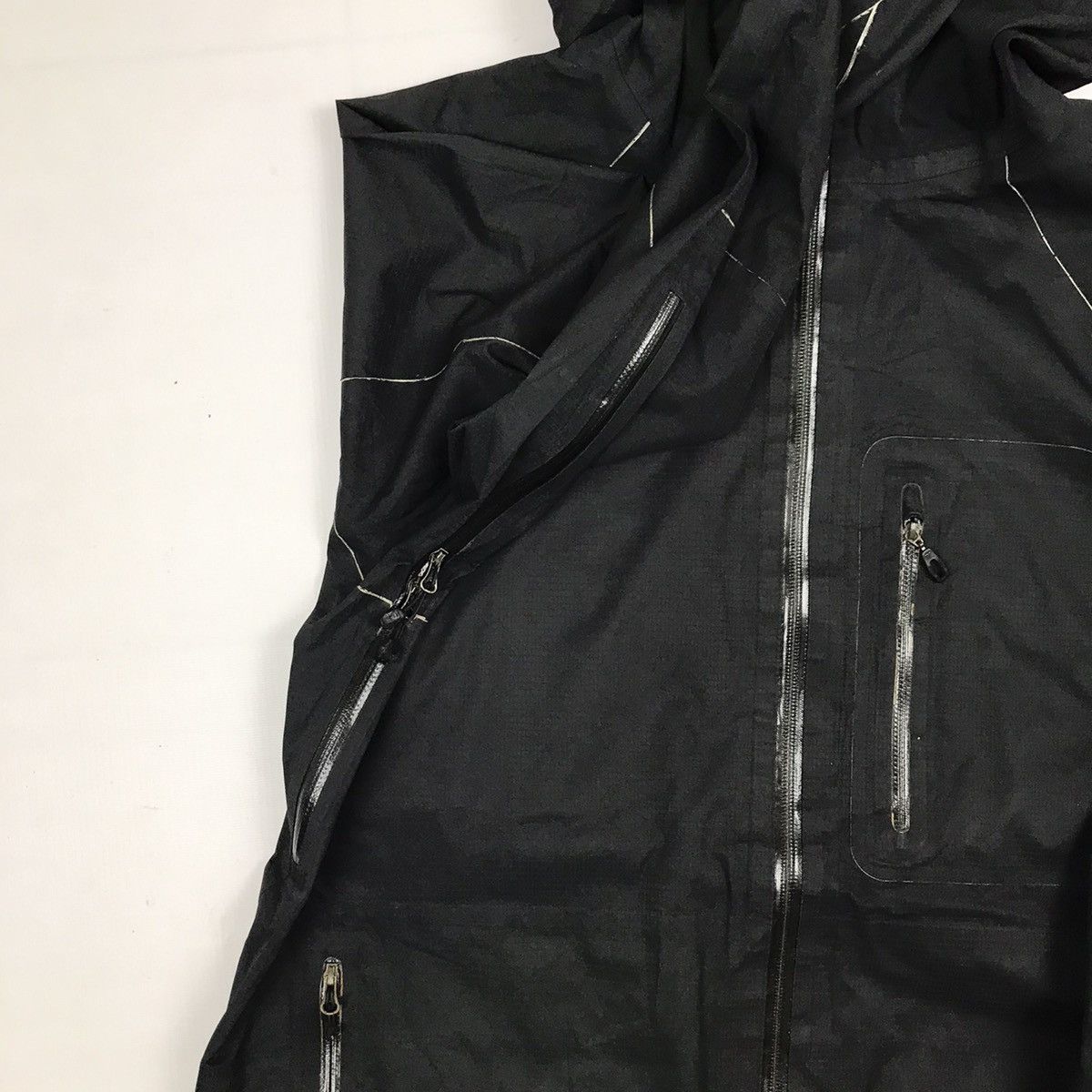 Columbia × Vintage Vintage Columbia Hoodie Waterproof Jacket Size US M / EU 48-50 / 2 - 9 Thumbnail