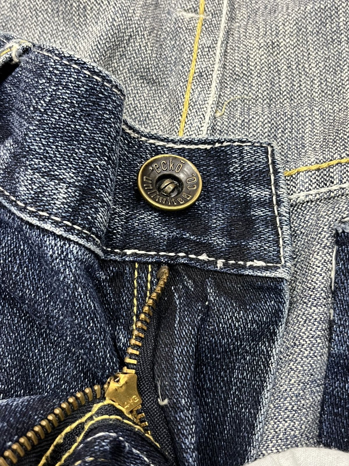 Ecko Unltd. K. ECKO HYPEBEAST DISTRESSED DENIM Size US 34 / EU 50 - 11 Thumbnail