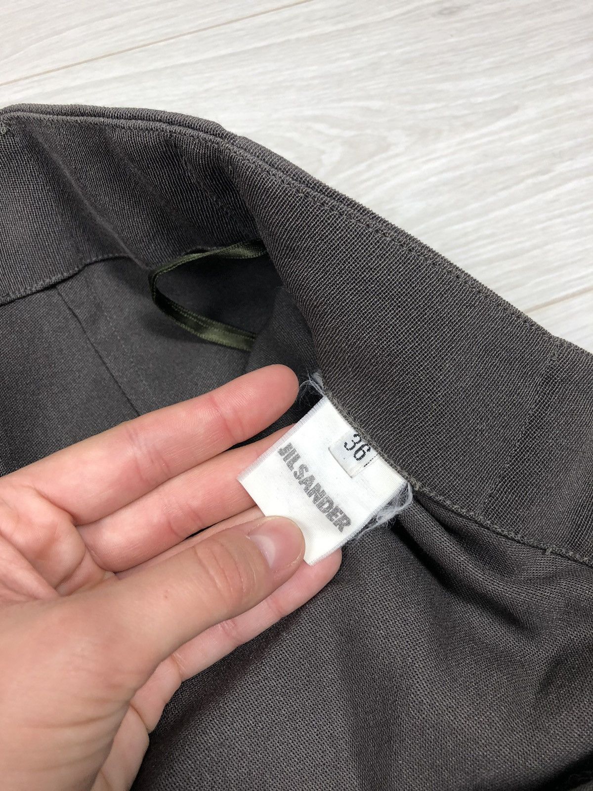 Jil Sander × Vintage Jil Sander Pants Cropped Olive Drawstring 36 Straight Size 28" / US 6 / IT 42 - 6 Thumbnail