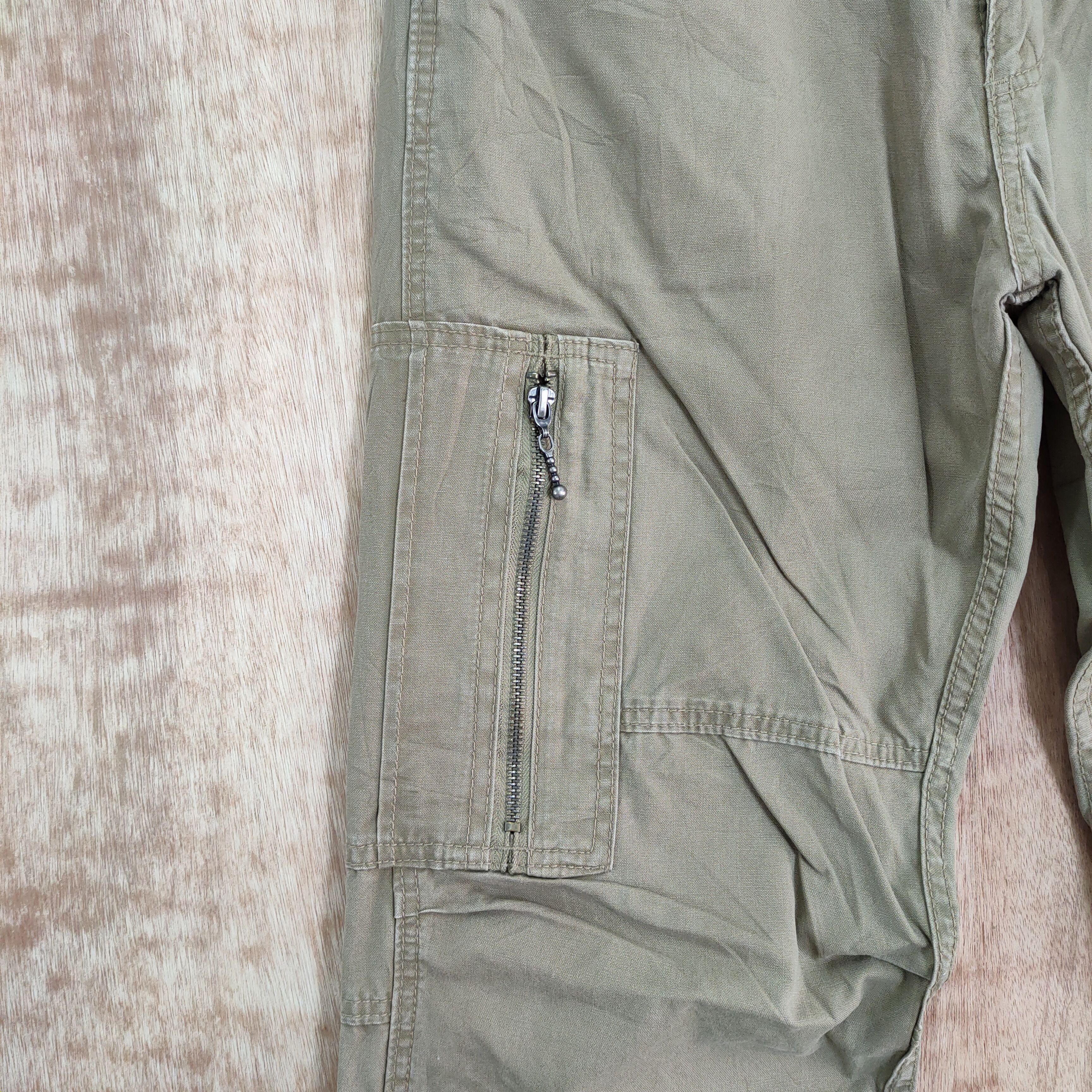 Japanese Brand × Vintage FAMOUS FUNCTION GARMENT CARGO PANTS Size US 32 / EU 48 - 14 Thumbnail