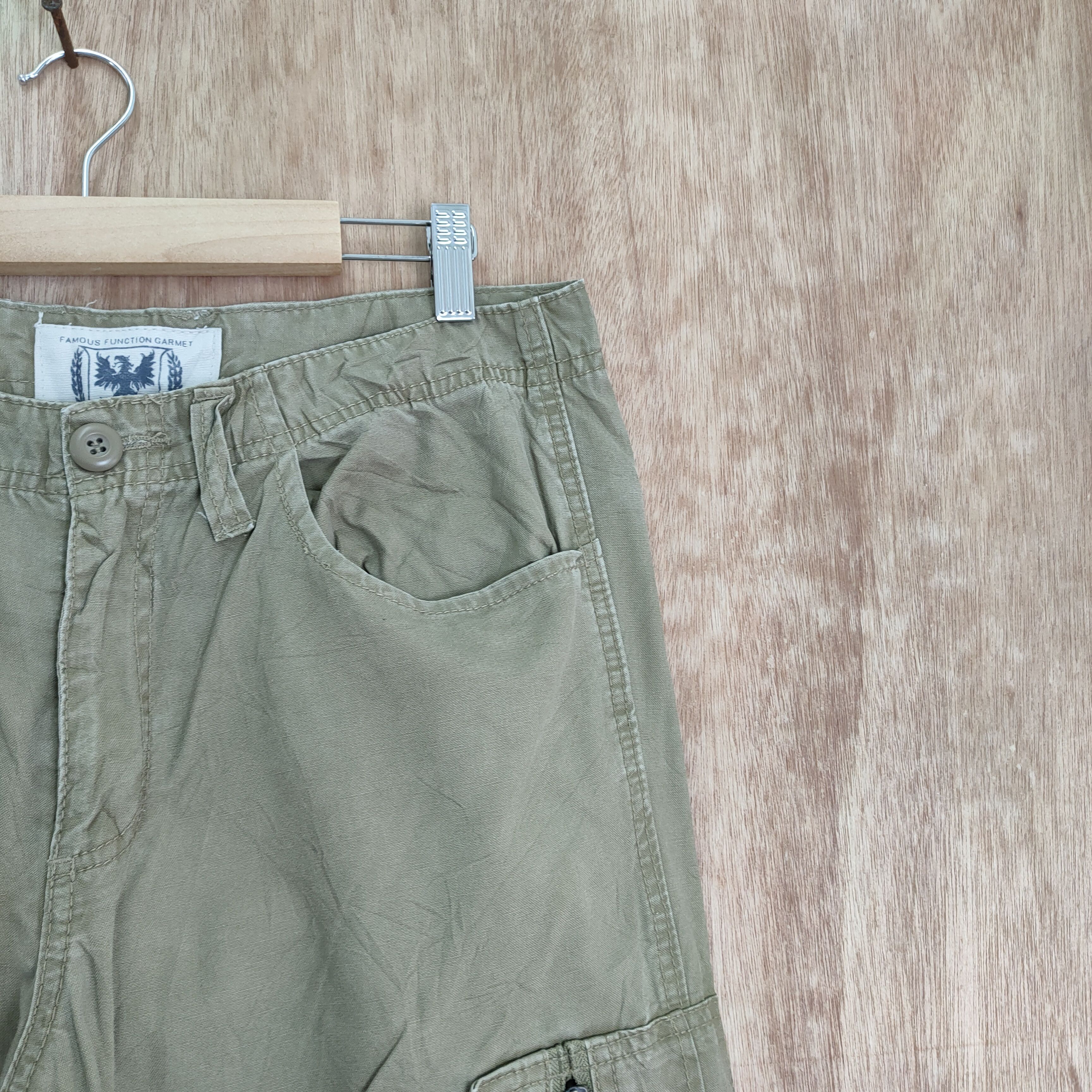 Japanese Brand × Vintage FAMOUS FUNCTION GARMENT CARGO PANTS Size US 32 / EU 48 - 16 Thumbnail