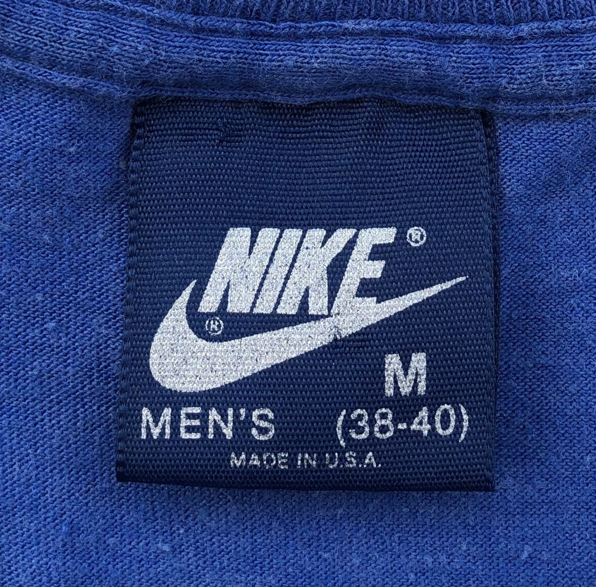 Nike 🔥RARE🔥Vintage 80s Nike Blue Tag Athletics West Tee Size US M / EU 48-50 / 2 - 6 Thumbnail