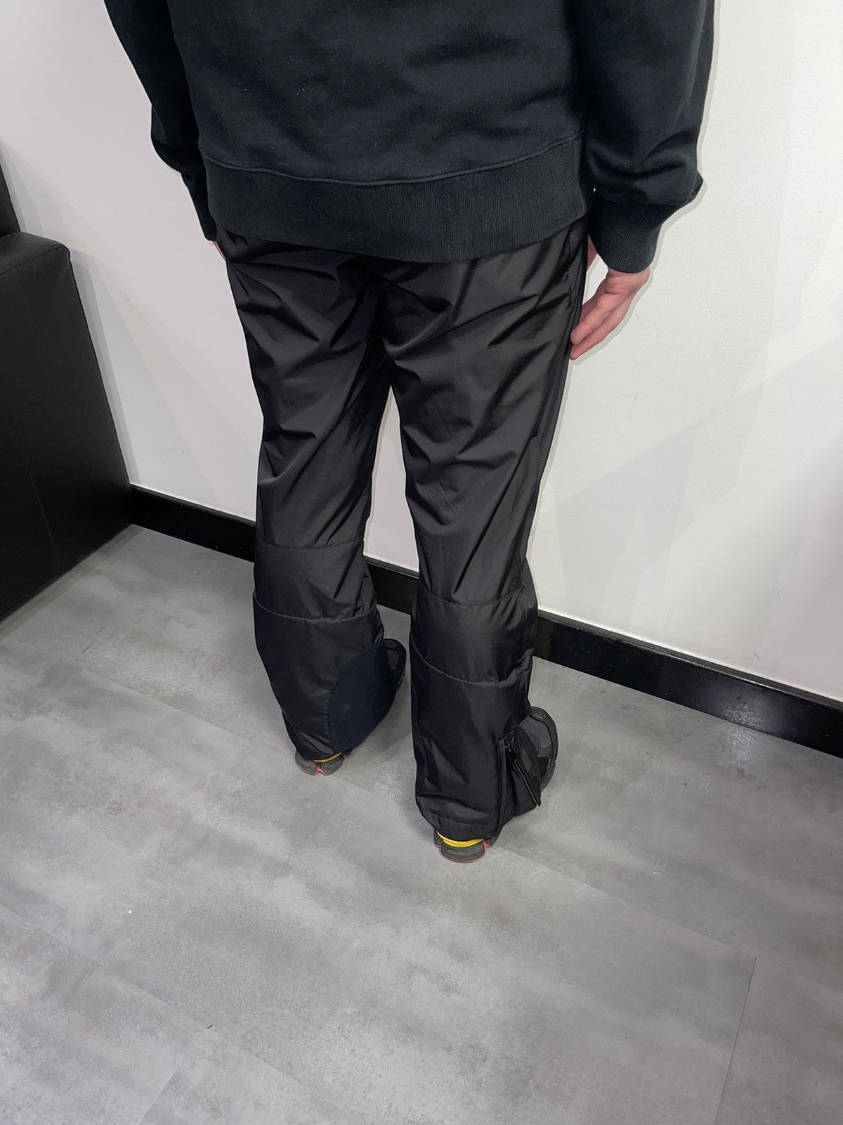 Dolce & Gabbana Technical Zipped Black Ski Pants