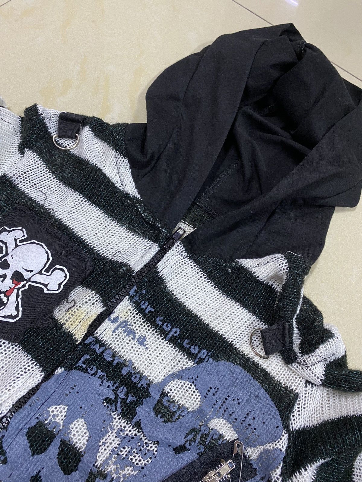 Japanese Brand Mad Punk🔥Japanese Brand Long Drug Honey Slim Hoodie Size US XS / EU 42 / 0 - 9 Thumbnail