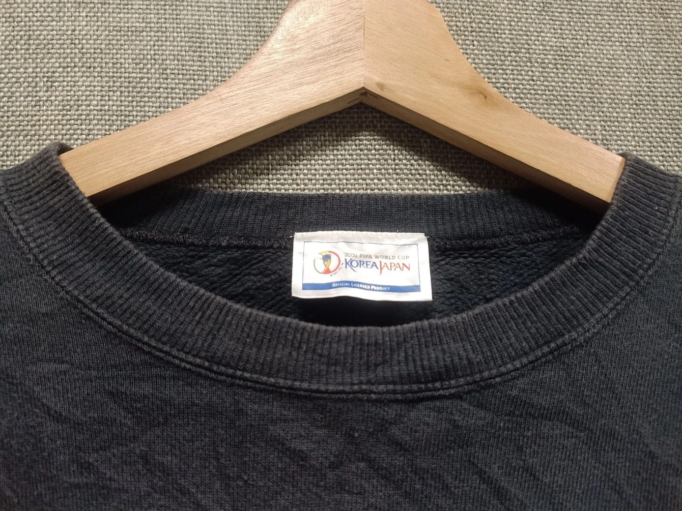 Vintage vintage sweatshirt fifa world cup 2002 korea japan Size US M / EU 48-50 / 2 - 3 Thumbnail